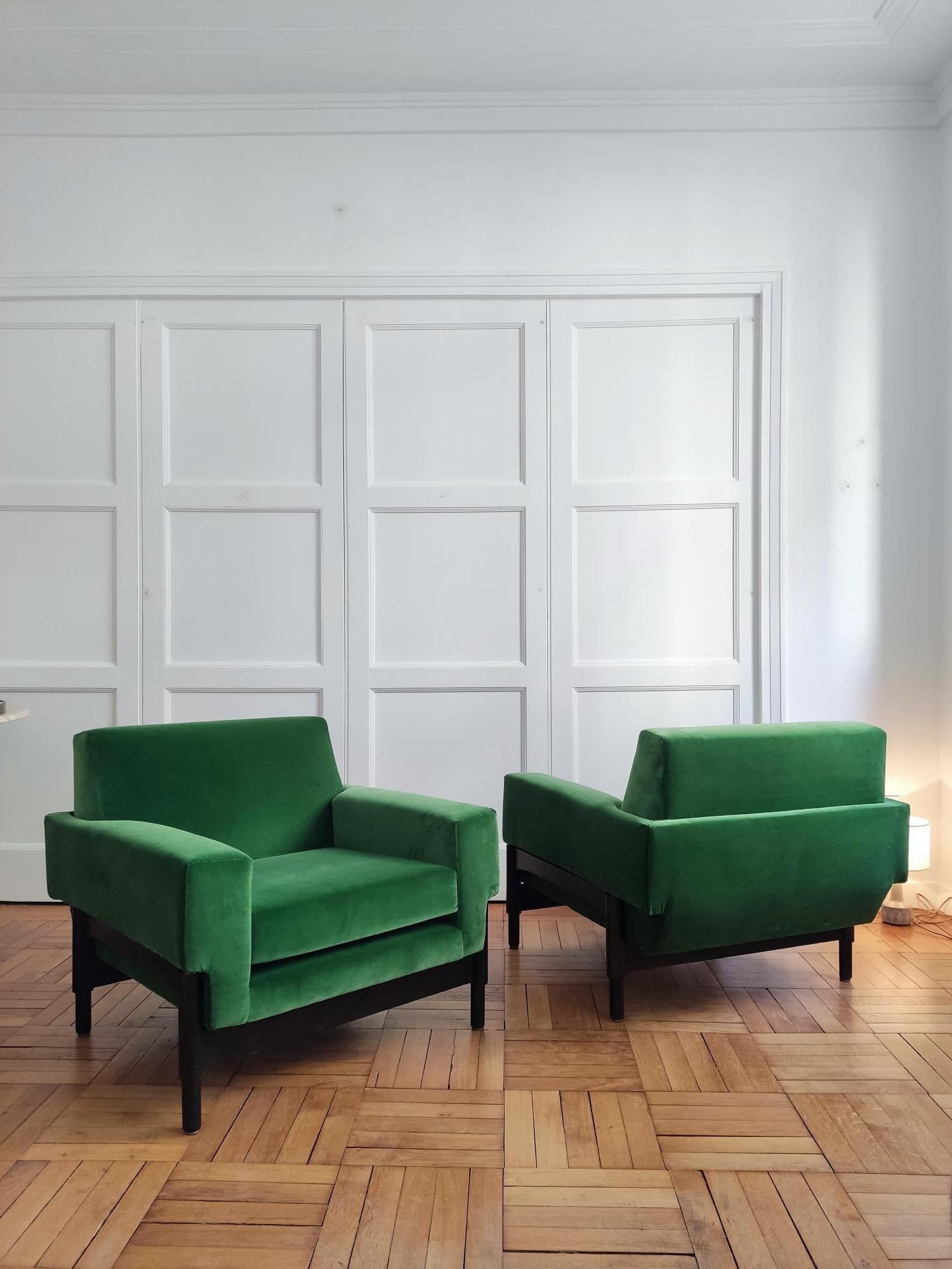Italian Pair of armchairs 