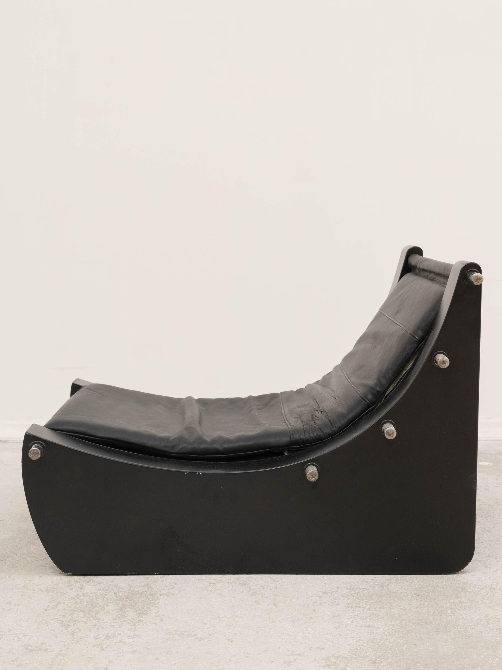Pair of Armchairs Lacquered Wood, Chromed Metal Black Leather Mid-Century modern In Good Condition For Sale In MARSEILLE, FR