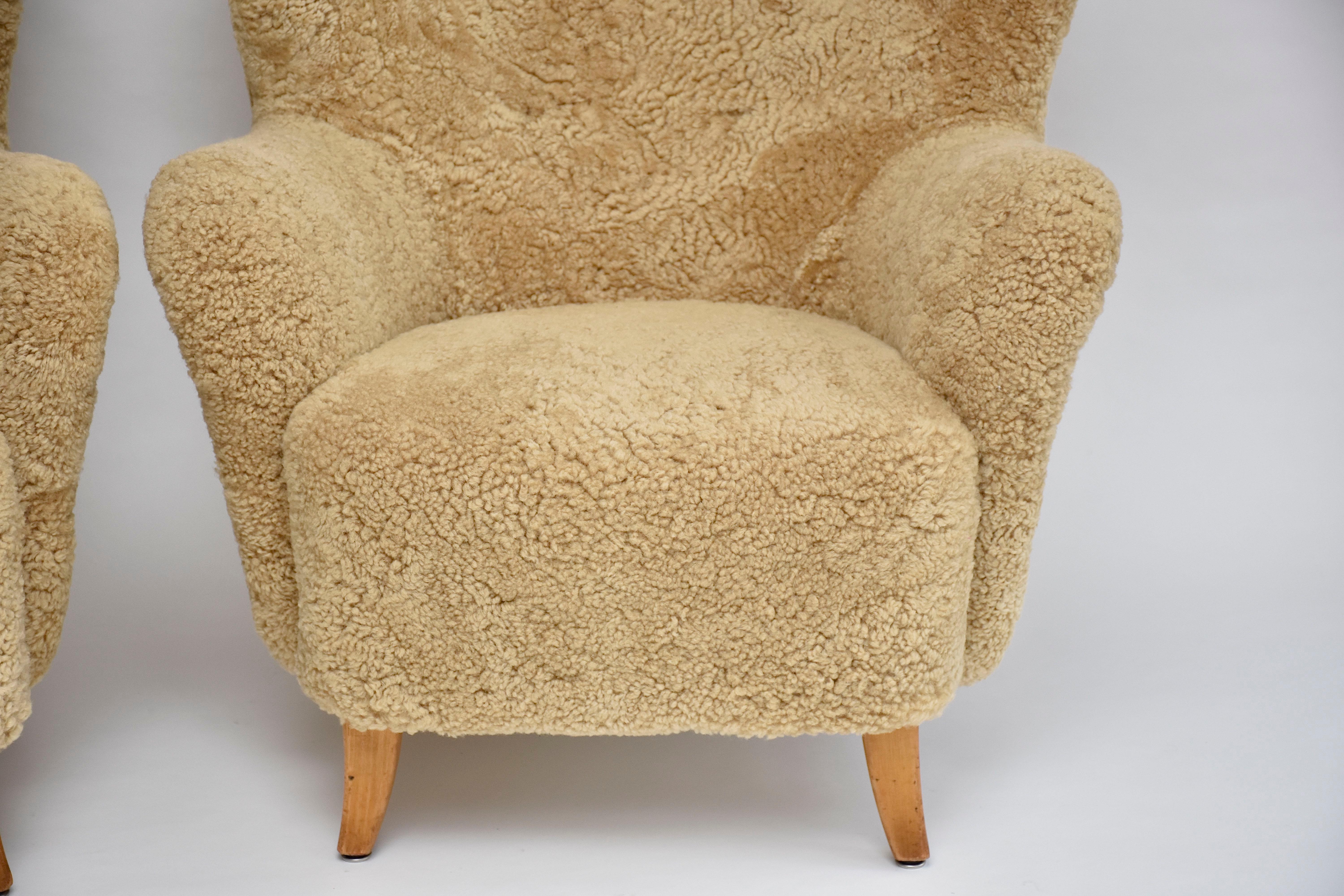 Paire de fauteuils 'Laila' en peau de mouton miel par Ilmari Lappalainen pour Asko 1948 Bon état - En vente à SON EN BREUGEL, NL