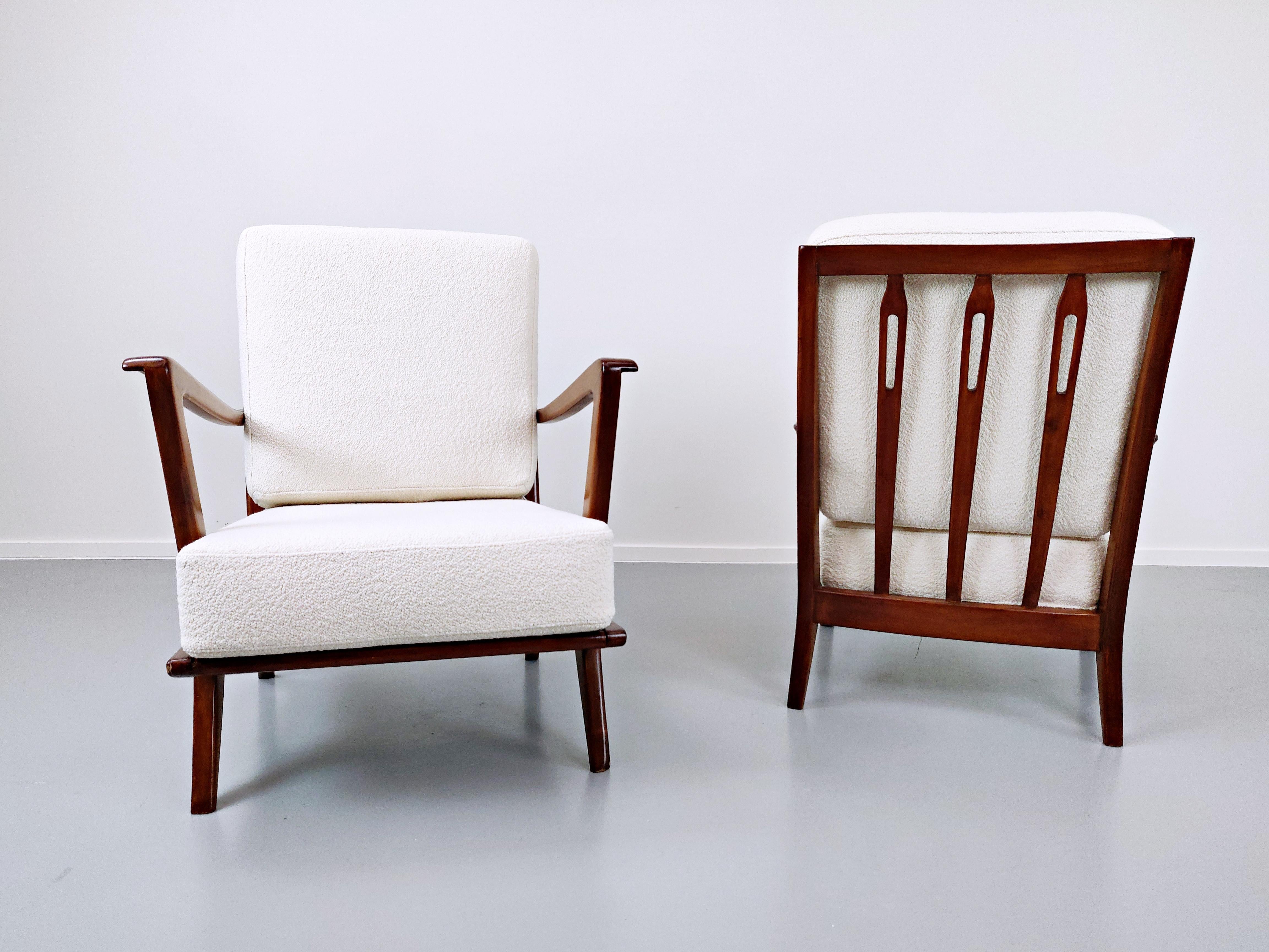 Mid-20th Century Pair of Mid-Century Modern Armchairs Model 516 by Gio Ponti for Cassina, 1950s