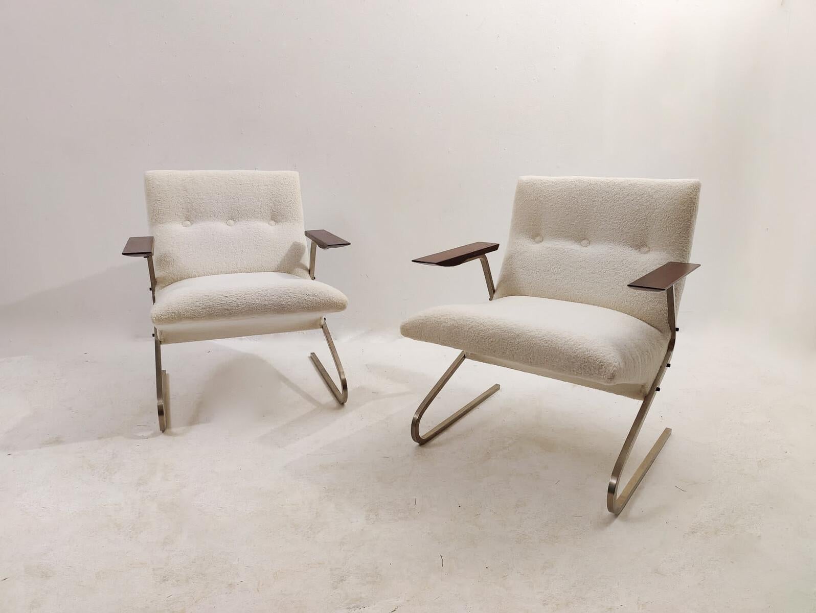 Pair of Armchairs Model ‘Cantilever’ by George Van Rijck for Beaufort, 1960s In Good Condition In Brussels, BE