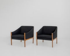 Coppia di poltrone modello "OM5082" di DAISAKU CHOH