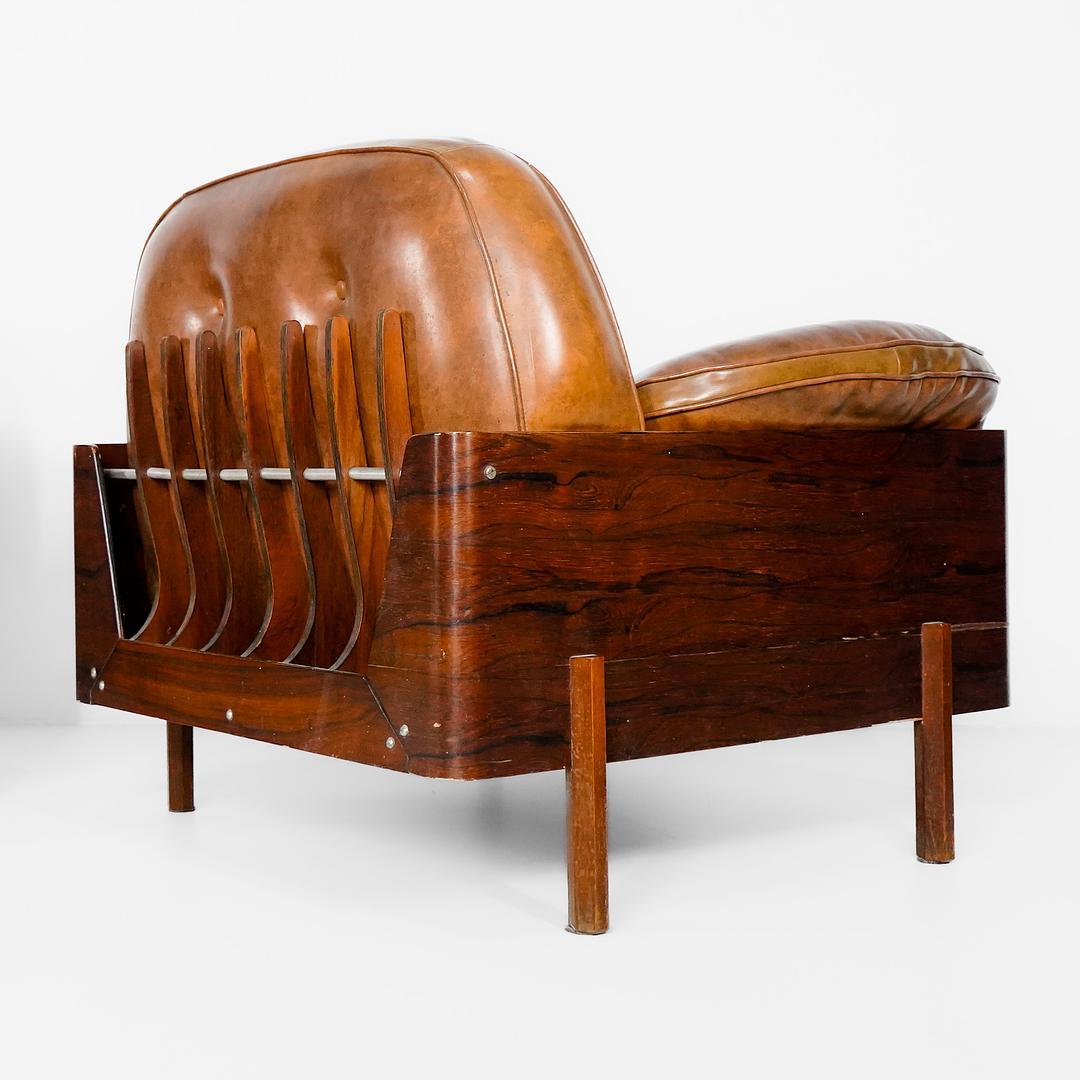 Mid-Century moderno Coppia di poltrone 'Móveis Bertomeu' in palissandro - Brasile 1960 in vendita