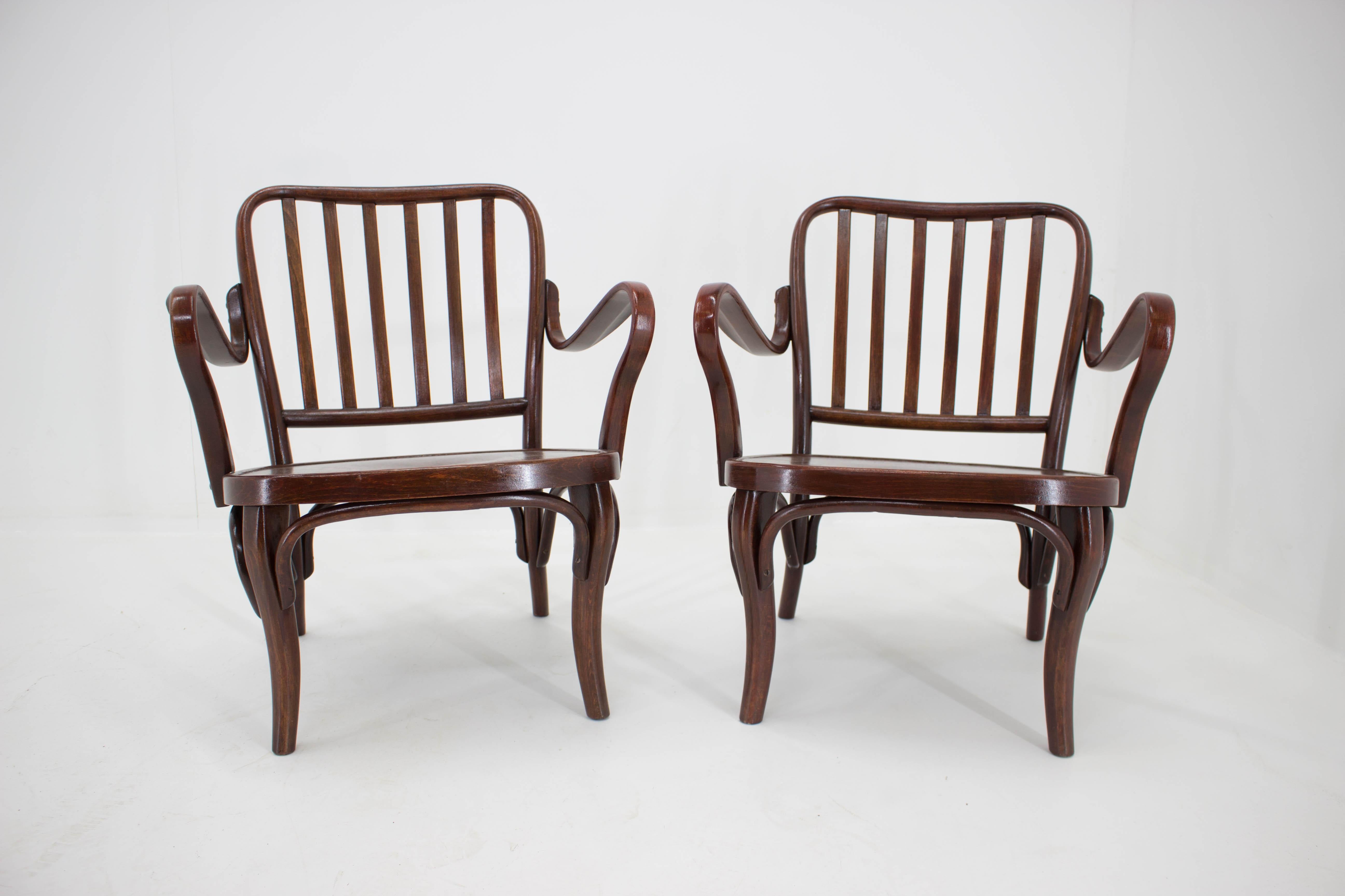 A pair of legendary bentwood armchairs Model No. 752, designed by Josef Frank in 1933 for Thonet, Very good condition relative to age. Newly painted. The chairs are marked with Thonet under the seats. Very comfortable and sturdy construction.