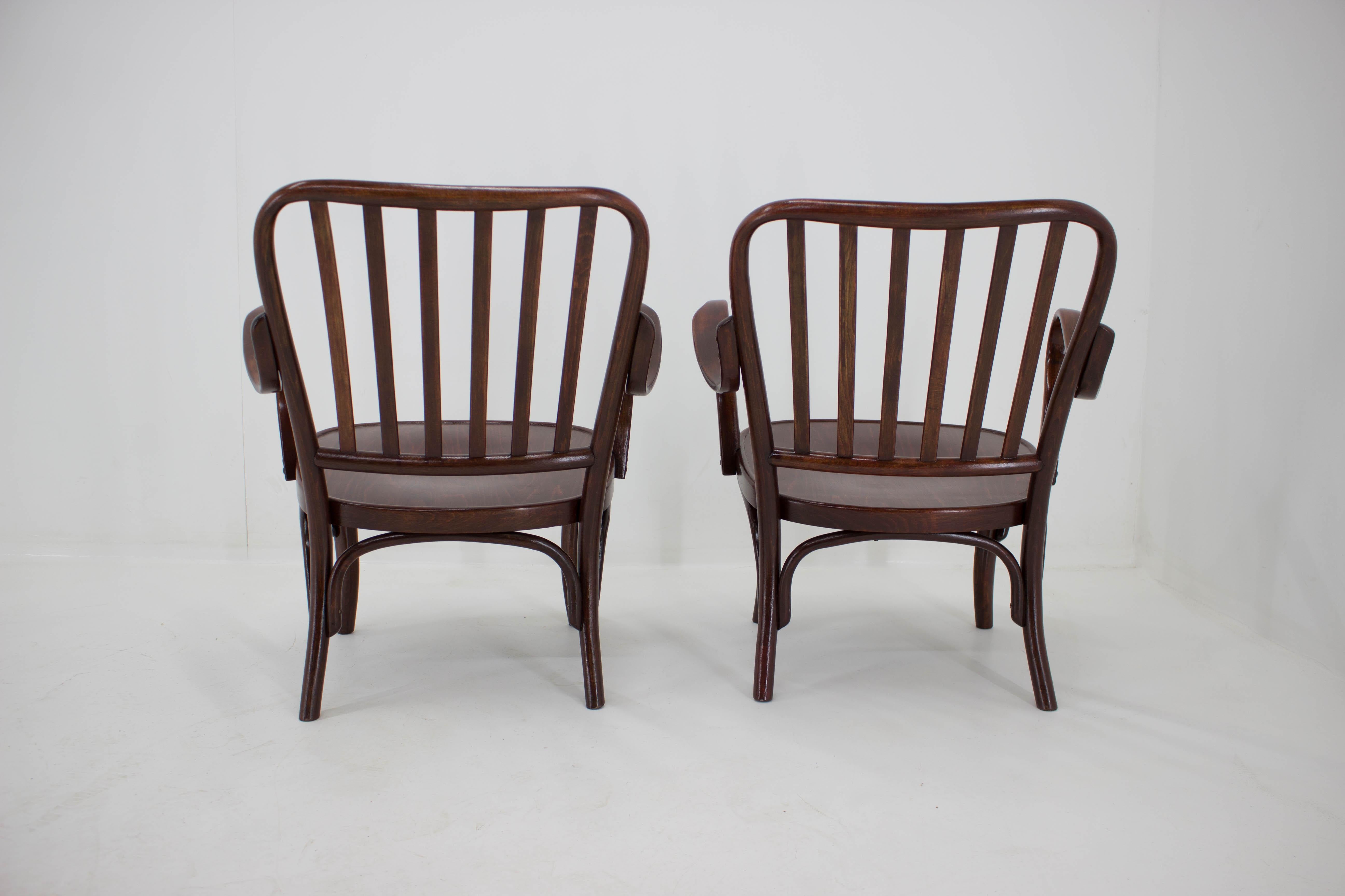 Pair of Armchairs No. 752 by Josef Frank for Thonet, 1930s In Good Condition In Praha, CZ