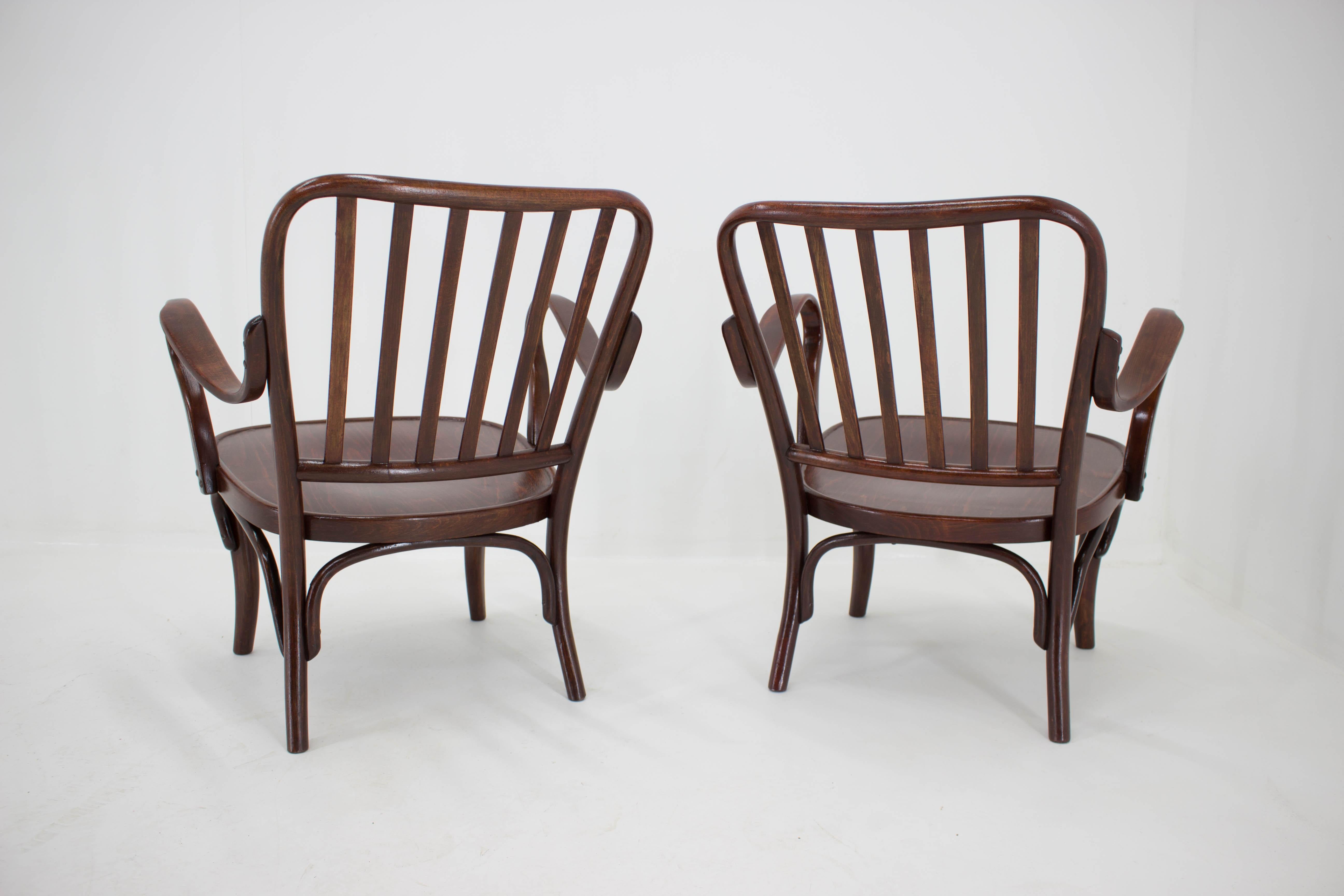 Bentwood Pair of Armchairs No. 752 by Josef Frank for Thonet, 1930s