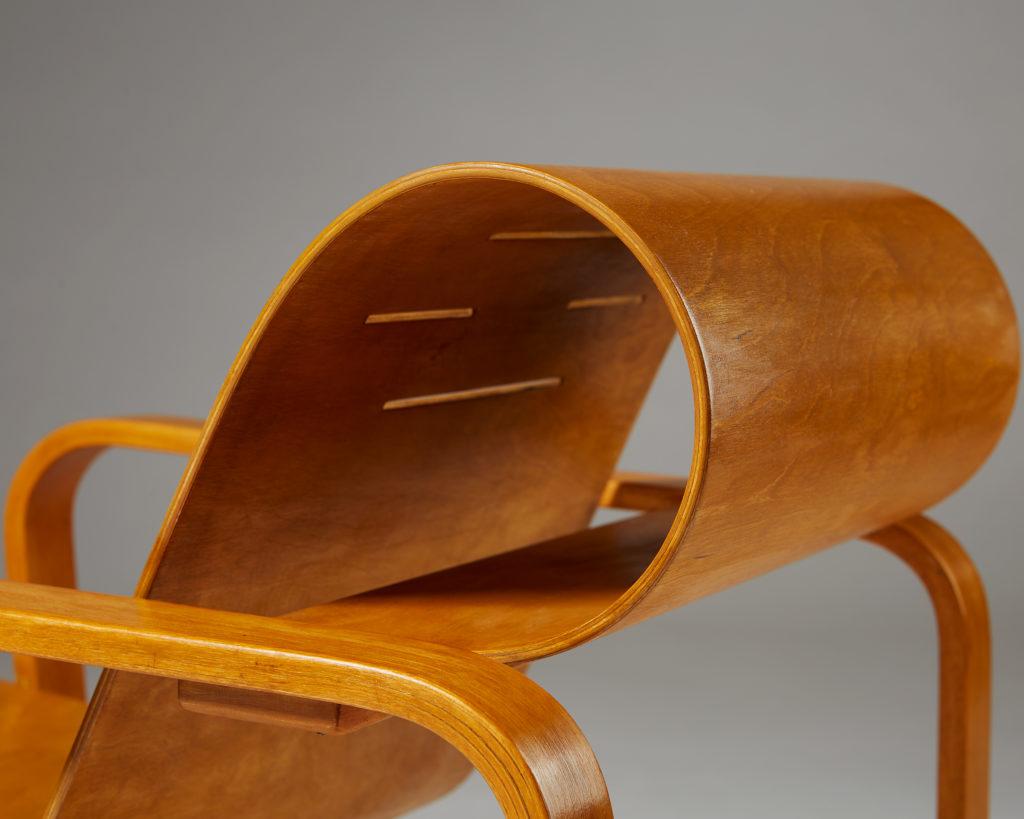 Mid-20th Century Pair of Armchairs Paimio Number 41 Designed by Alvar Aalto for Artek, Finland