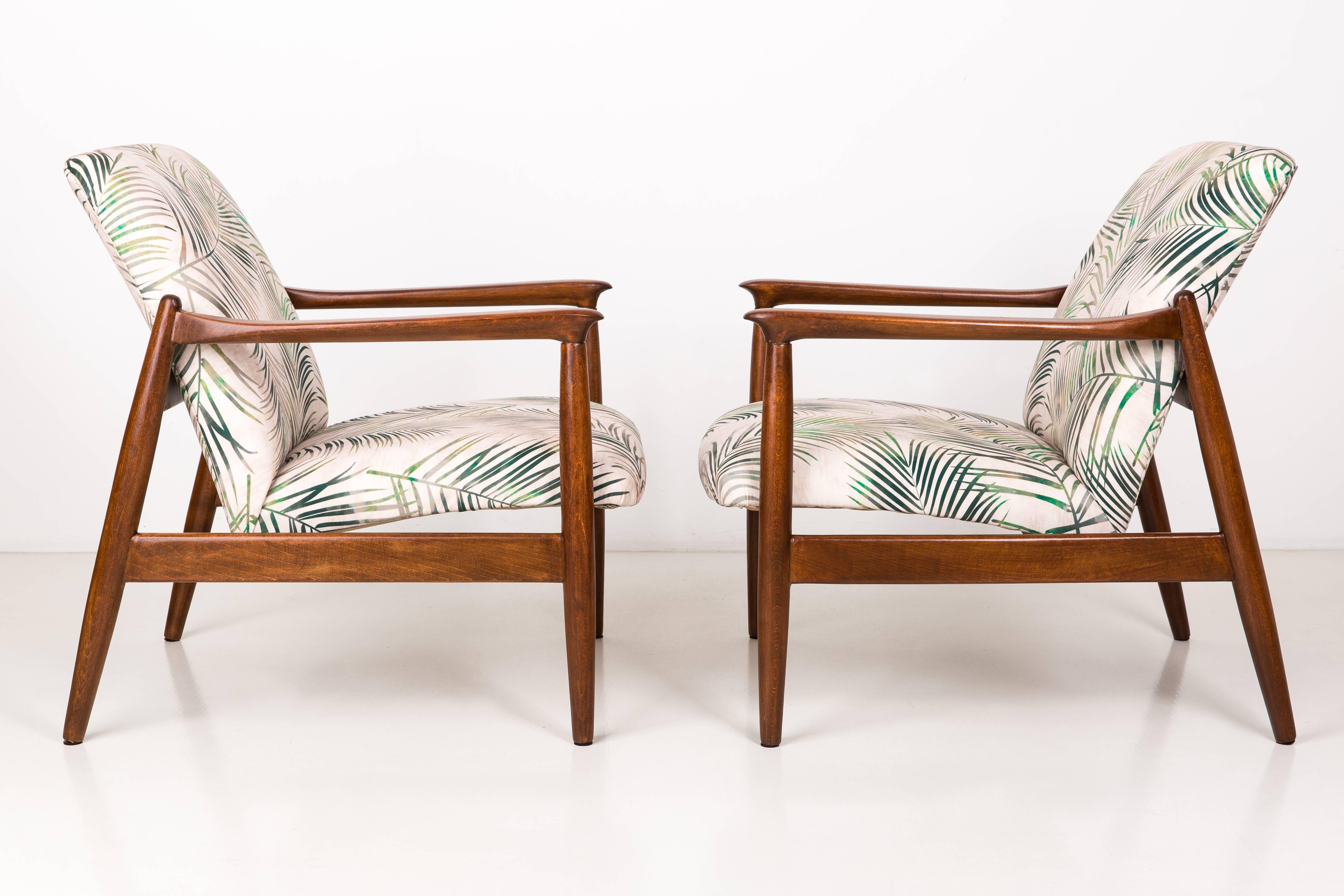 Mid-Century Modern Paire de fauteuils, feuilles de palmier en velours beige Edmund Homa, années 1960 en vente