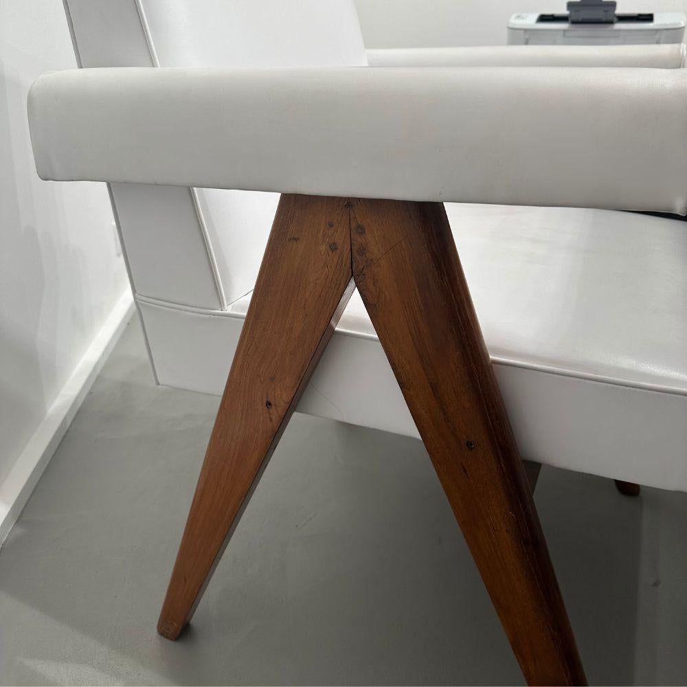 Paire de fauteuils PJ-SI-30-A État moyen - En vente à Paris, FR