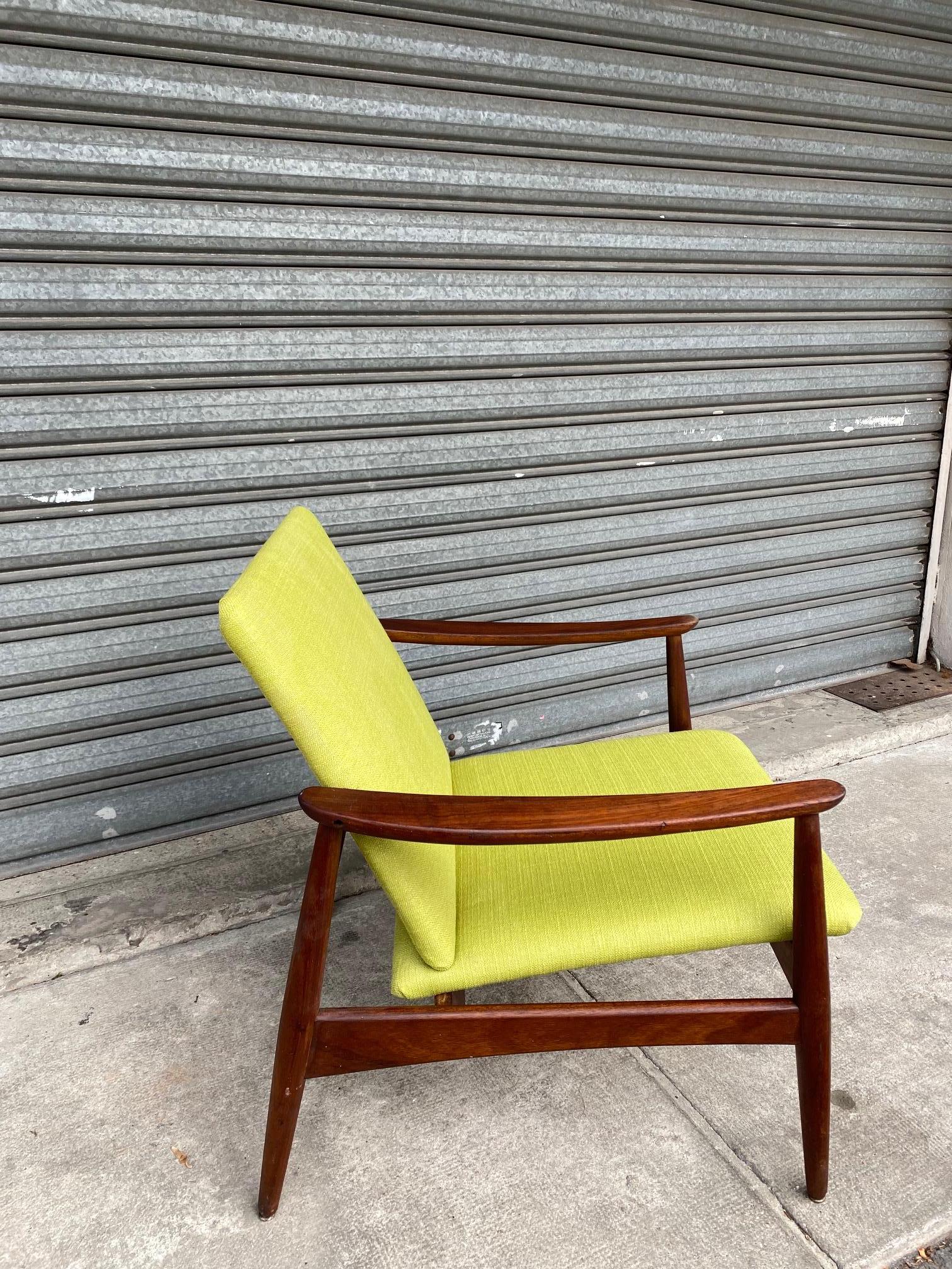 Pair of Armchairs, Portugal, 1960s In Good Condition In Paris, FR