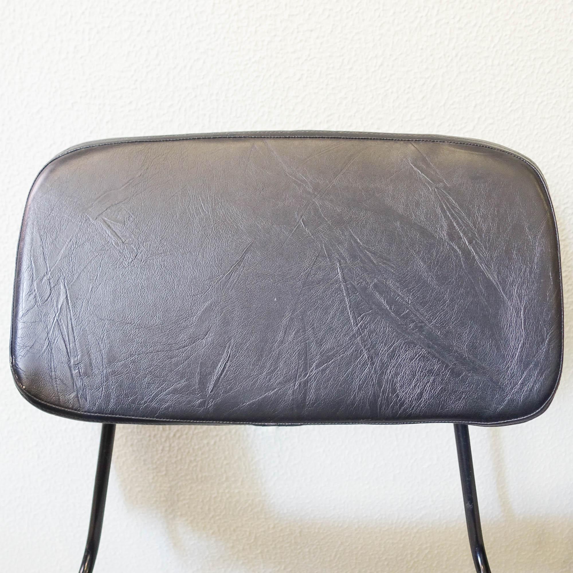 Paire de fauteuils, ligne Prestigio, par Daciano da Costa pour Metalúrgica da Longra en vente 3