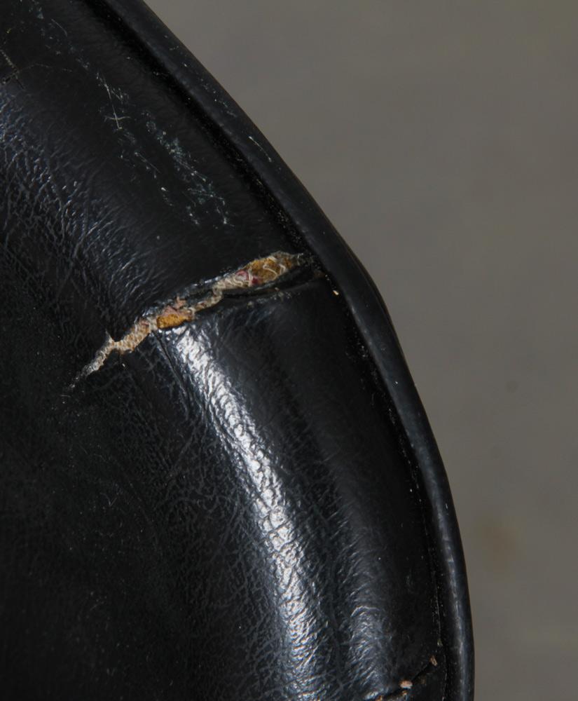 Pair of armchairs produced by Ton circa 1960 In Good Condition For Sale In MONTESSON, FR