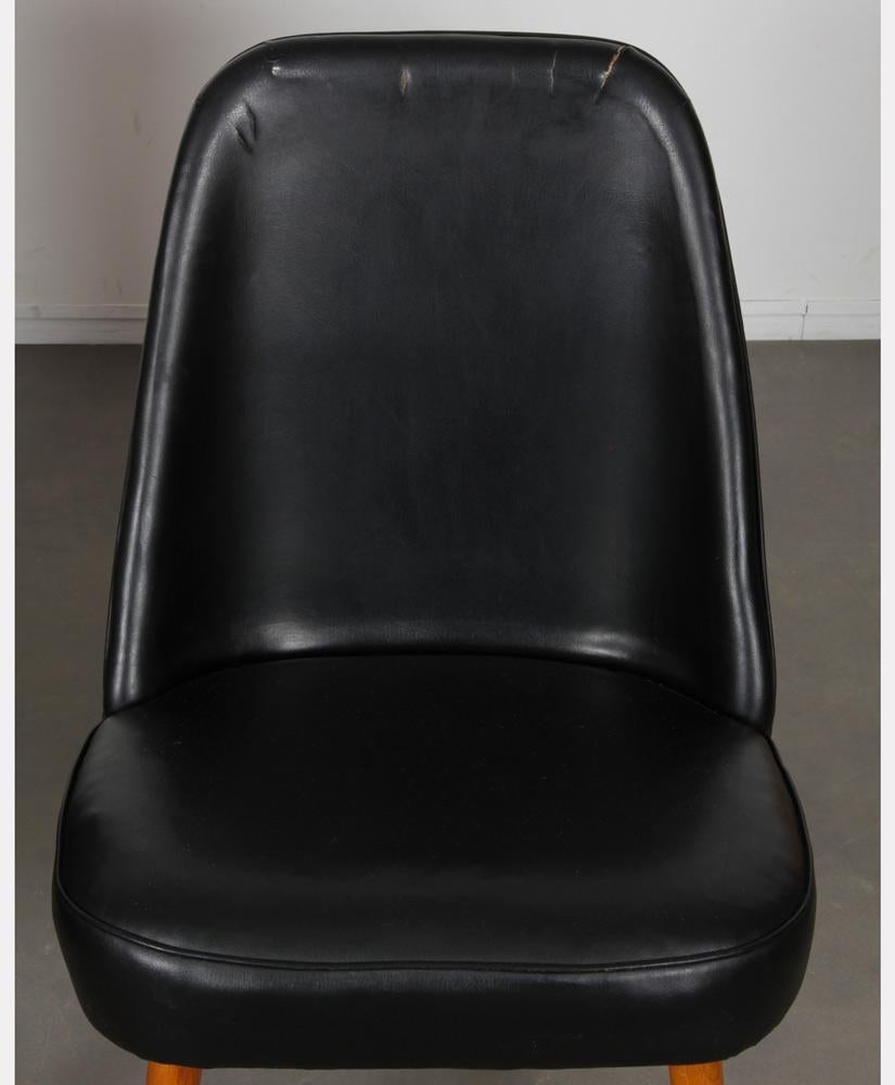 Mid-20th Century Pair of armchairs produced by Ton circa 1960 For Sale