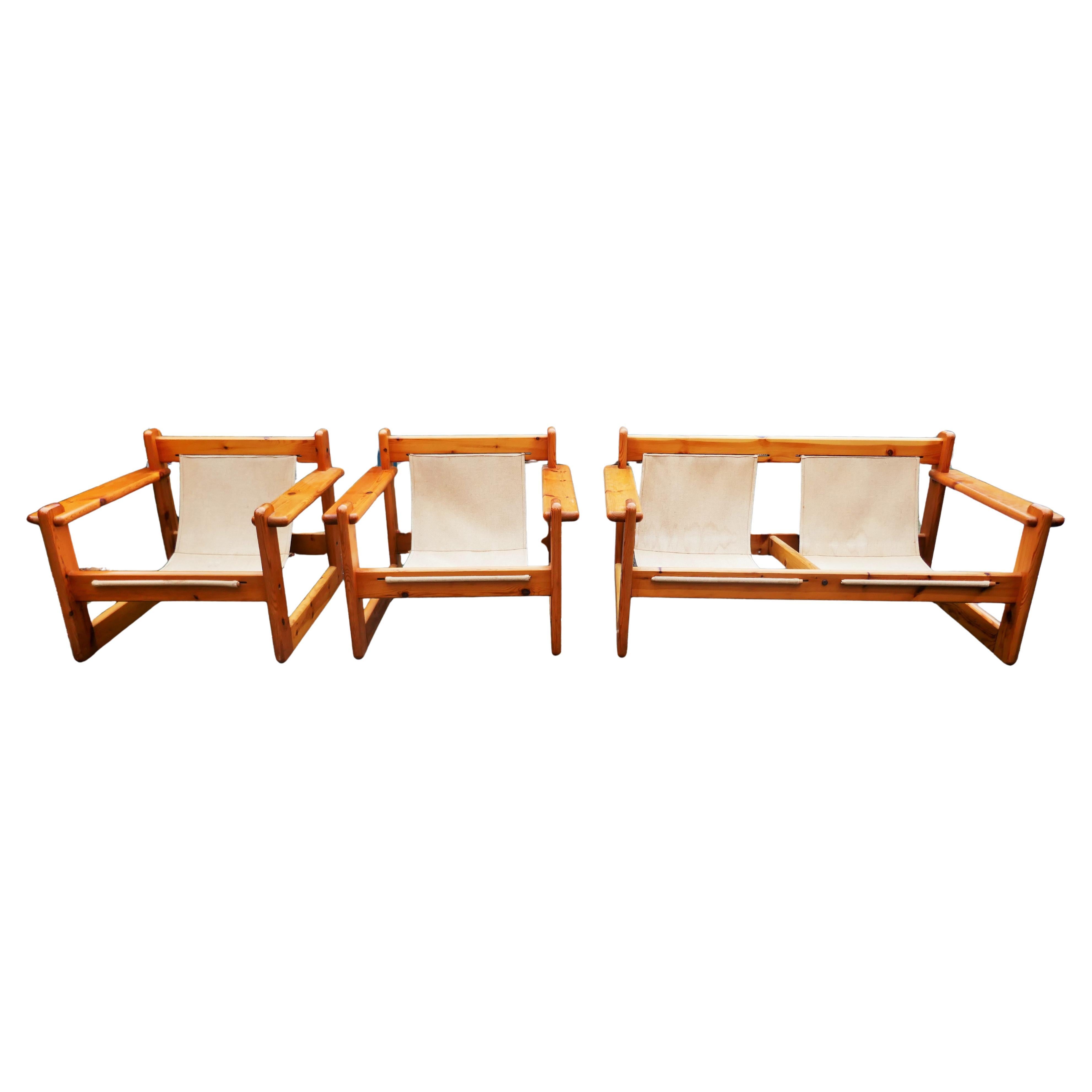 Paire de fauteuils, canapé et table en pin en vente 6