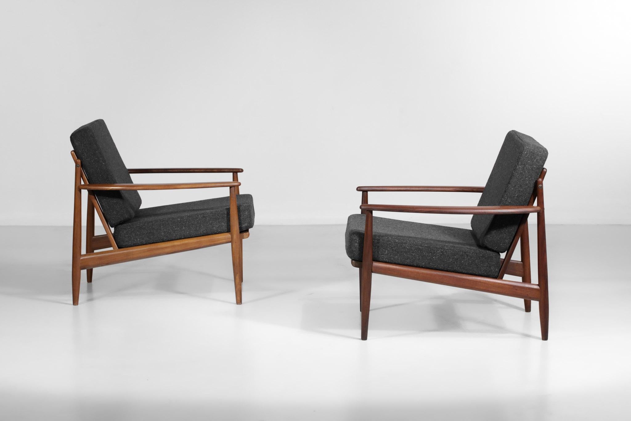 Mid-Century Modern Pair of Armchairs Style of Grete Jalk Danish Scandinavian Teak Design 60's