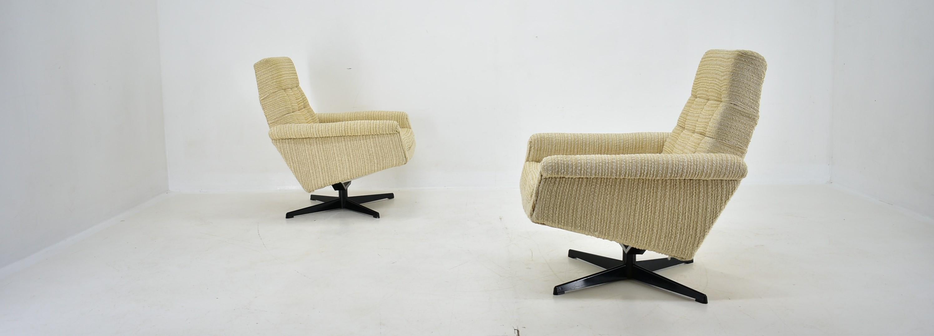 Pair of Armchairs, Tabouret by Morávek a Munzar, 1968s For Sale 8