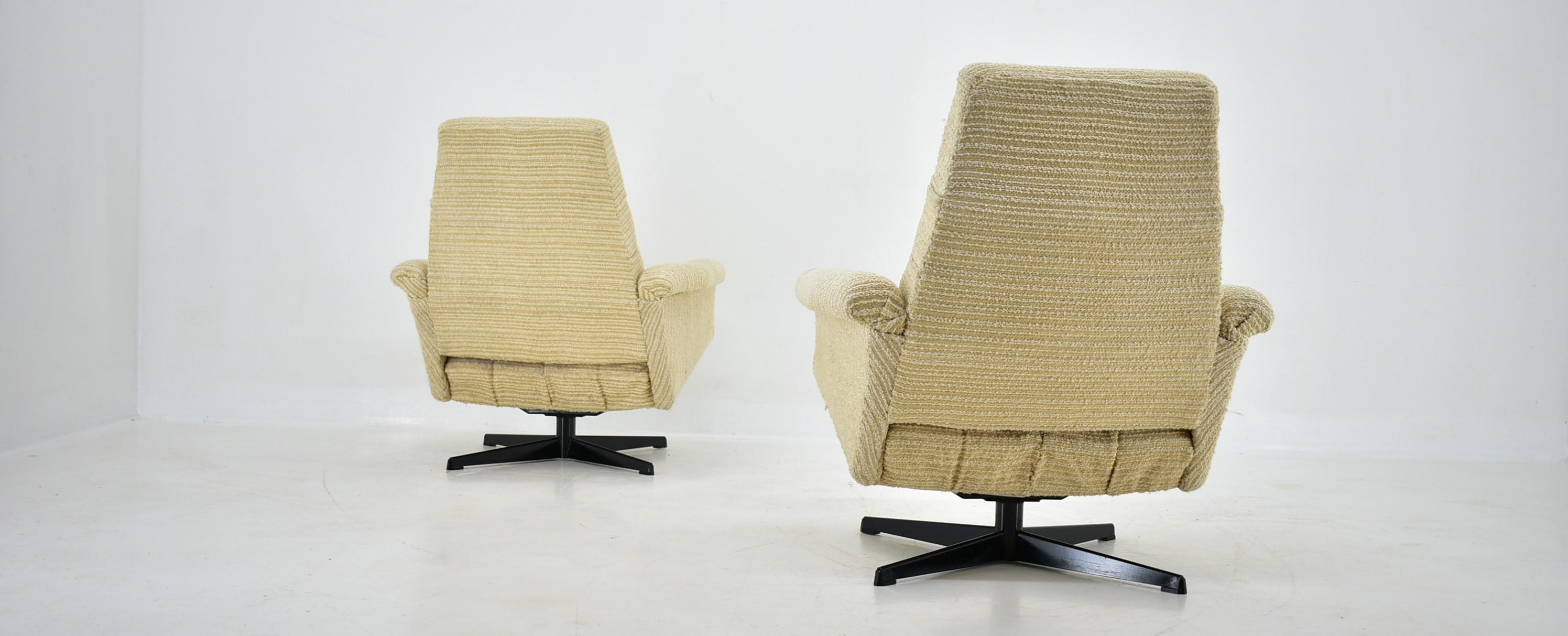 Pair of Armchairs, Tabouret by Morávek a Munzar, 1968s For Sale 10