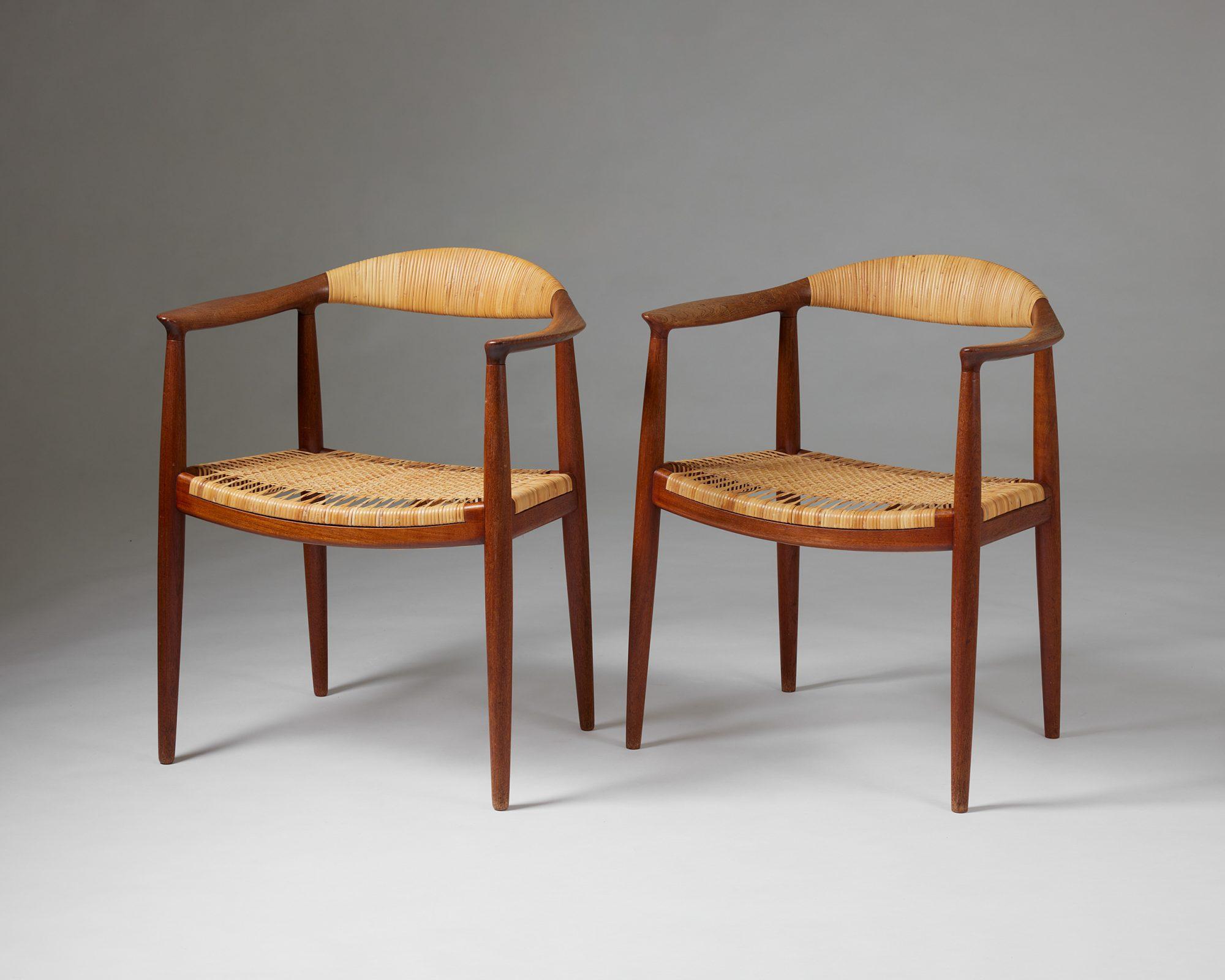 Paire de fauteuils 'The Chair' modèle JH 501 designé par Hans J. Wegner 1949 Bon état - En vente à Stockholm, SE