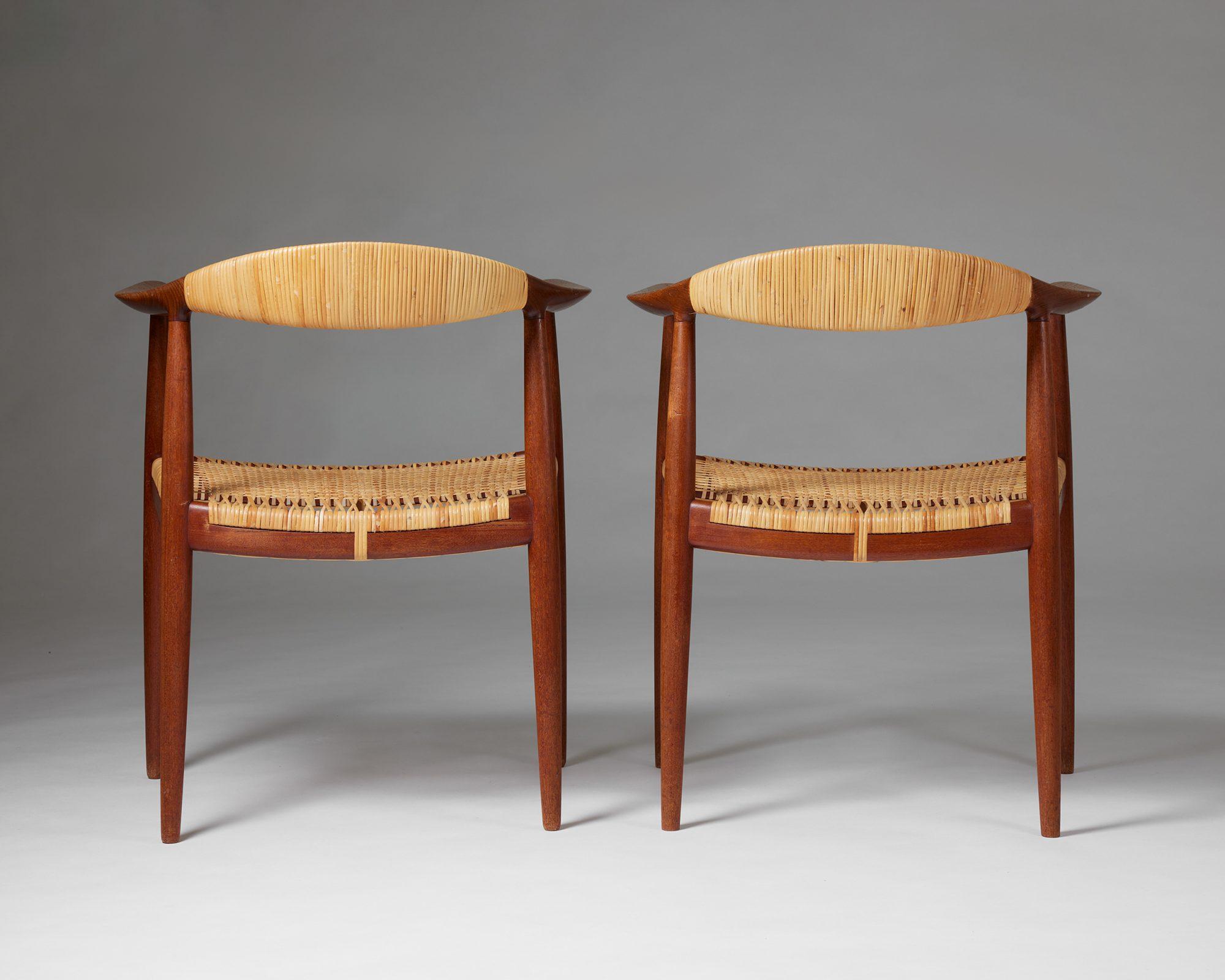 Paar Sessel 'The Chair' Modell JH 501 entworfen von Hans J. Wegner 1949 im Angebot 2