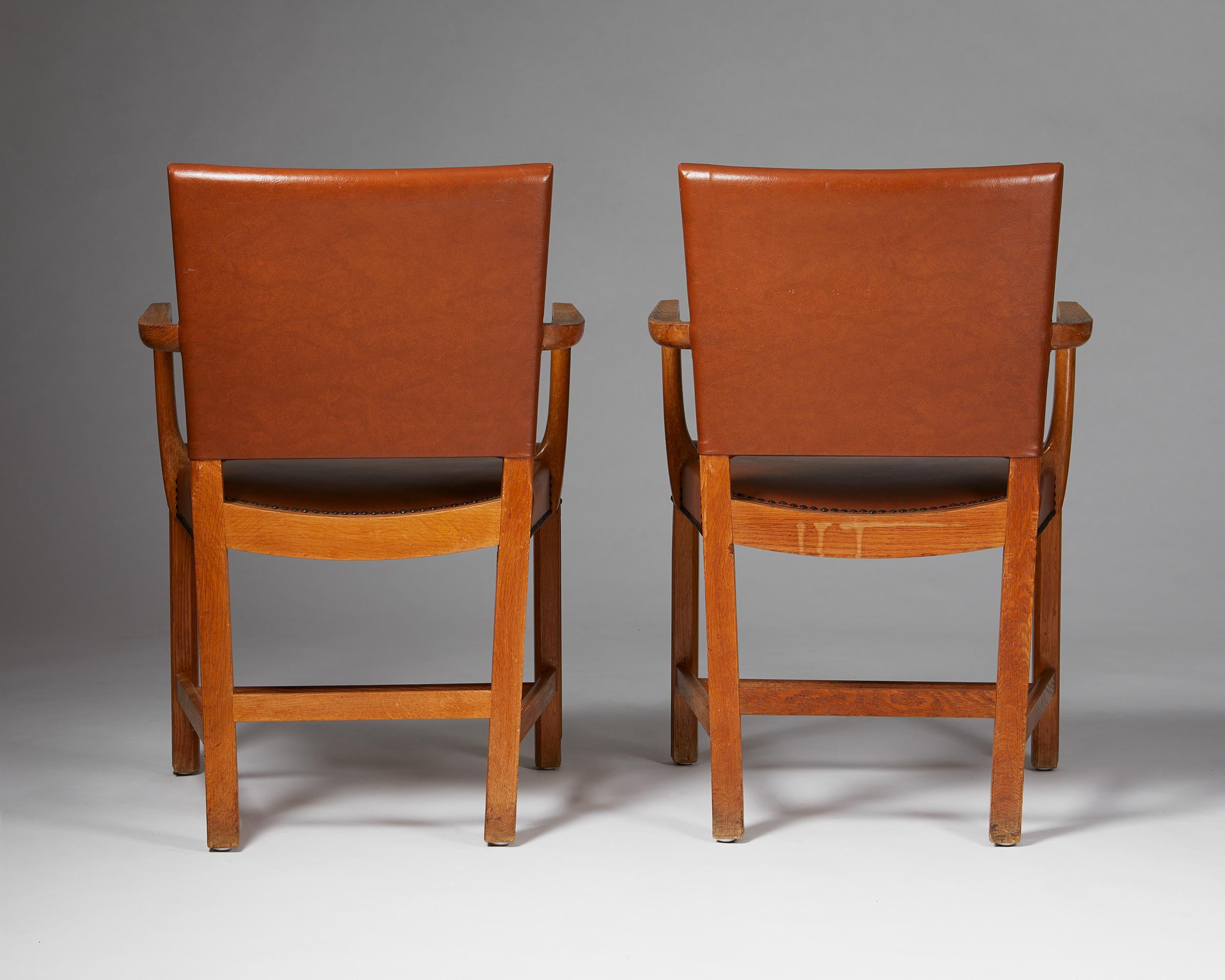 Paire de fauteuils The Red Chair conçus par Kaare Klint pour Rud. Rasmussen en vente 1