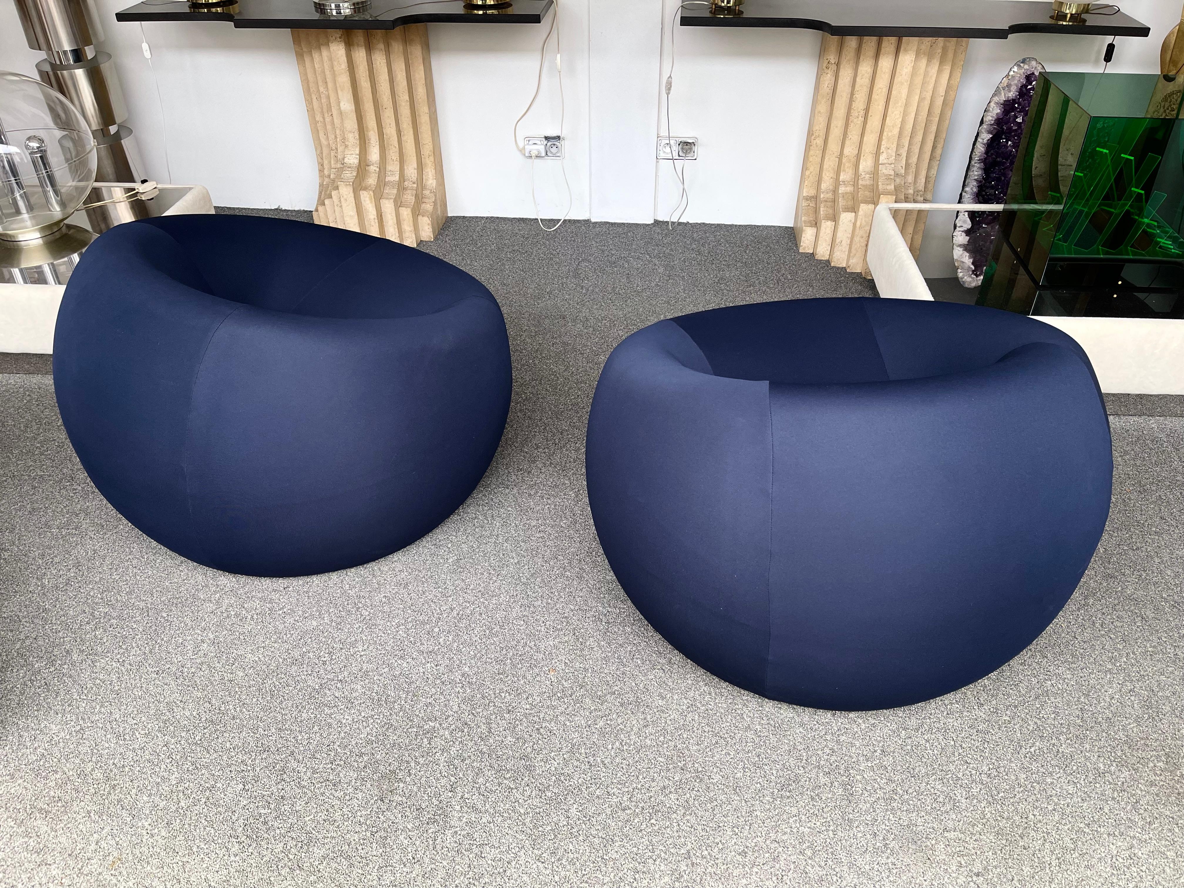 Space Age Pair of Armchairs UP by Gaetano Pesce for B&B Italia. 1960s 1