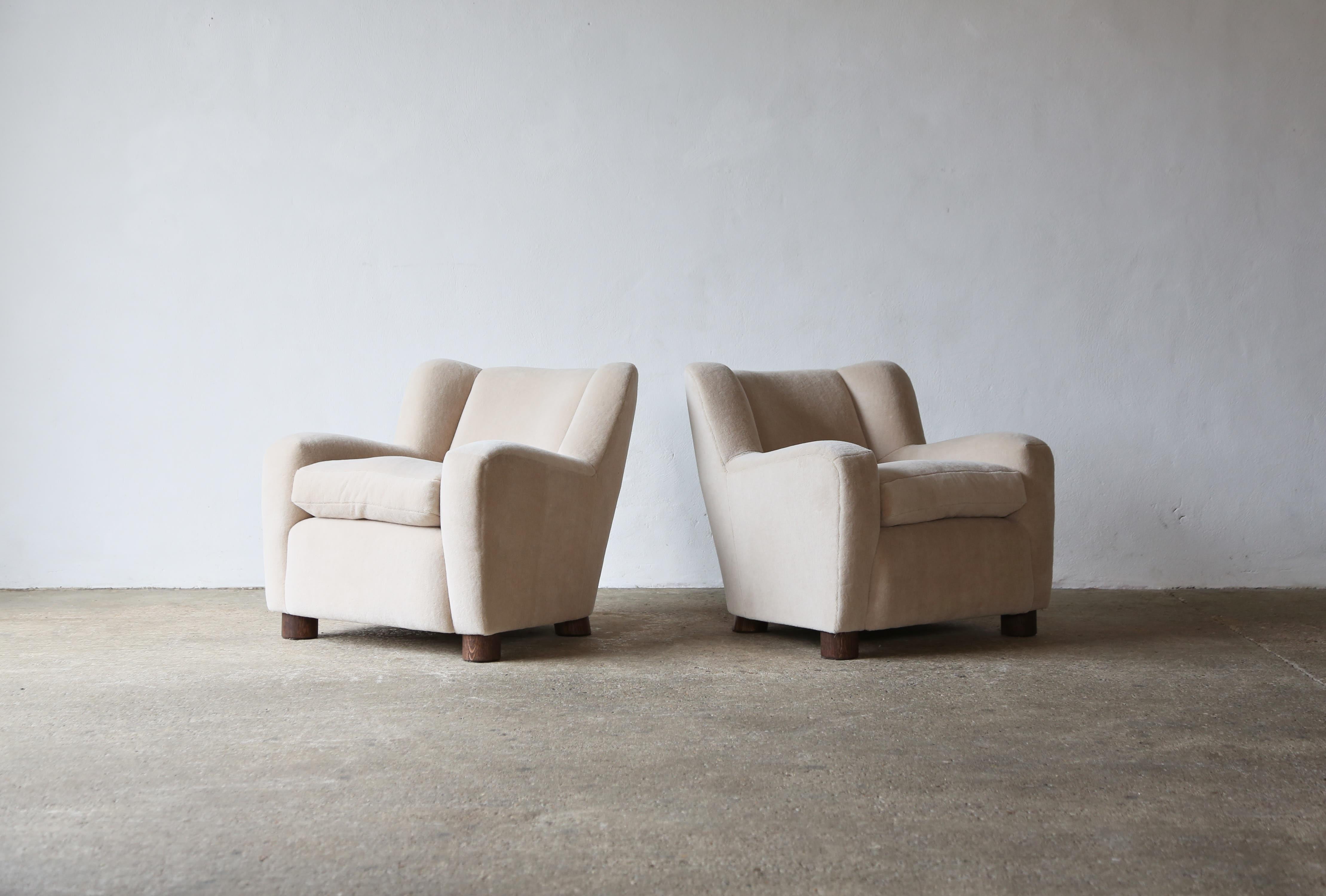 Paar Sessel, gepolstert mit reinem elfenbeinfarbenem Alpaka im Zustand „Gut“ im Angebot in London, GB