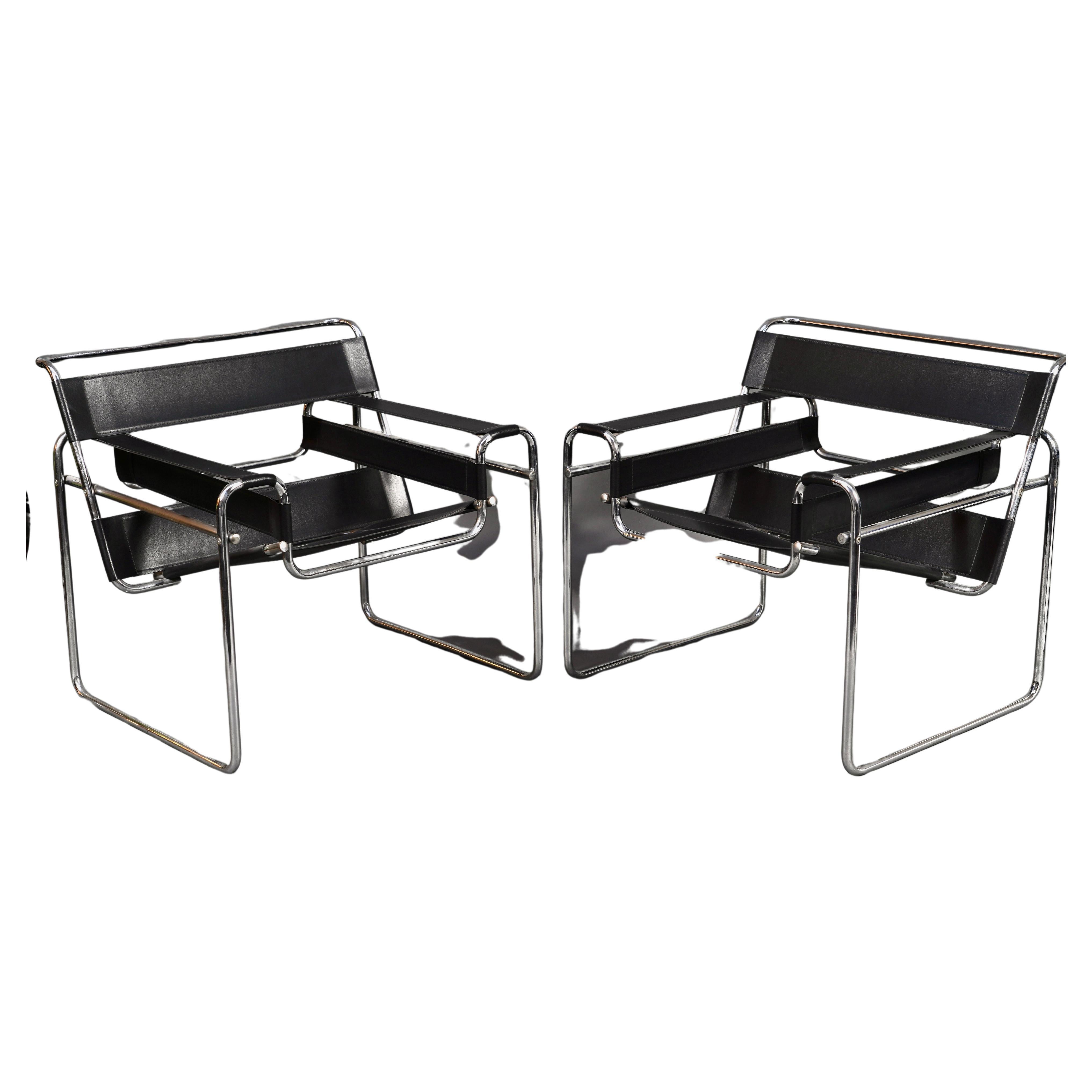 Pair of "Wassily" Armchairs, Breuer (designer) Knoll (Manufacturer), Circa 1980 For Sale