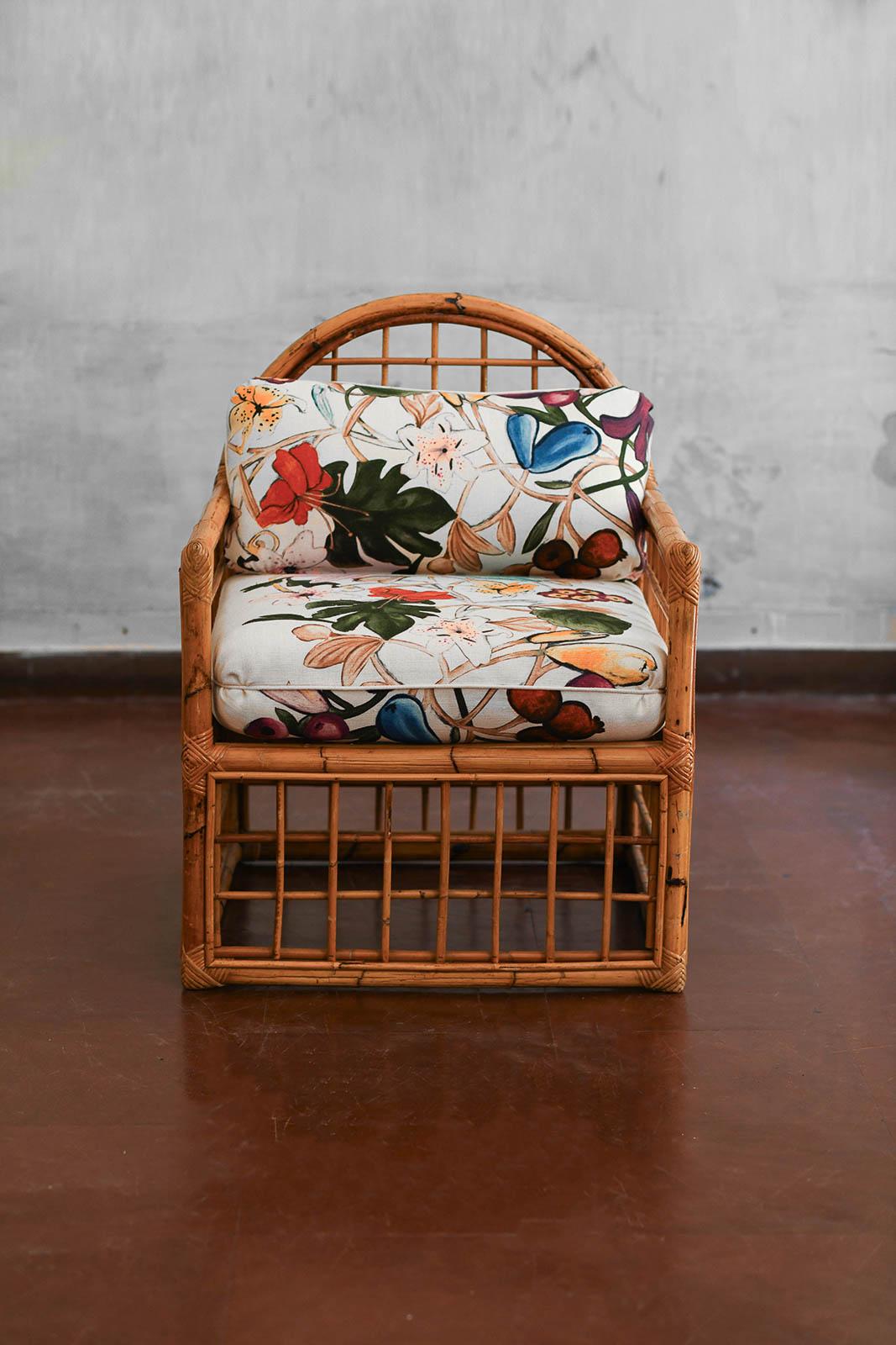 Fin du 20e siècle Paire de fauteuils à dossier arqué et bambou tissé, 1970 en vente