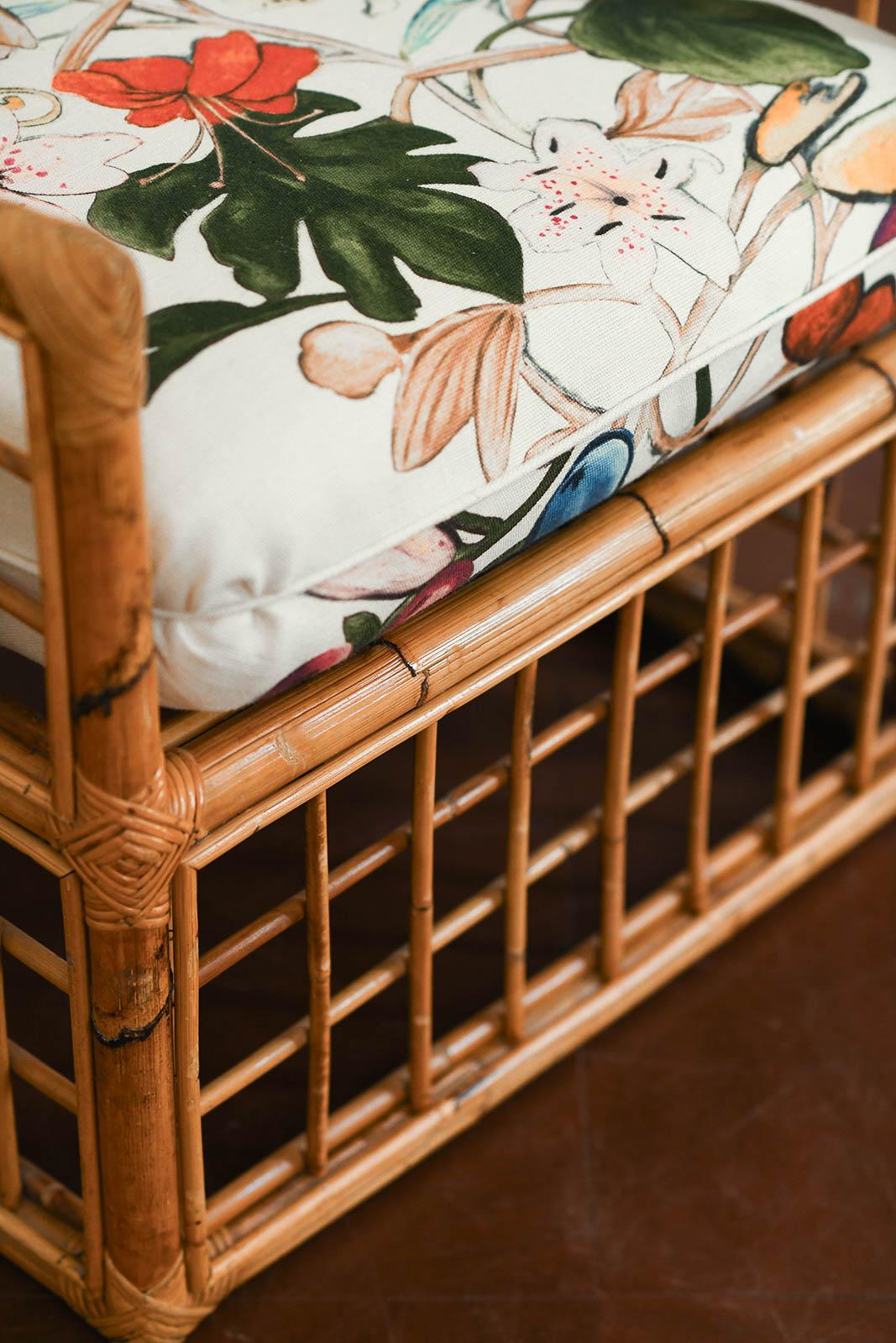 Paire de fauteuils à dossier arqué et bambou tissé, 1970 en vente 3