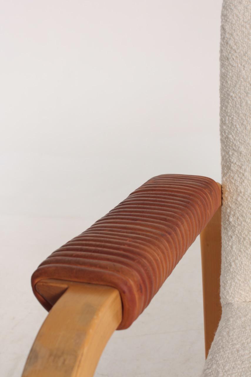 Pair of Armchairs with Bouclé and Patinated Leather by Alvar Aalto, 1950s 5