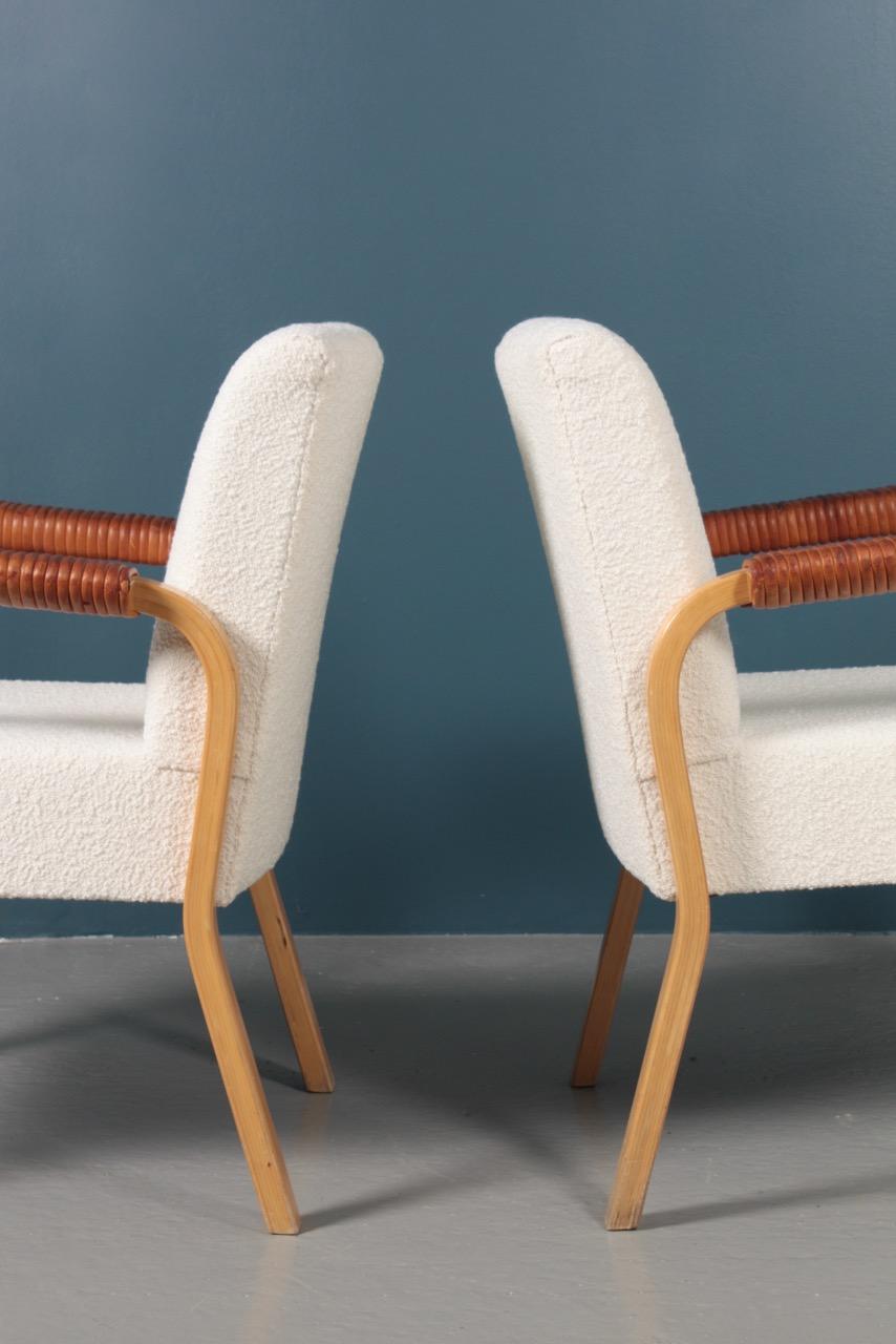 Pair of Armchairs with Bouclé and Patinated Leather by Alvar Aalto, 1950s 2