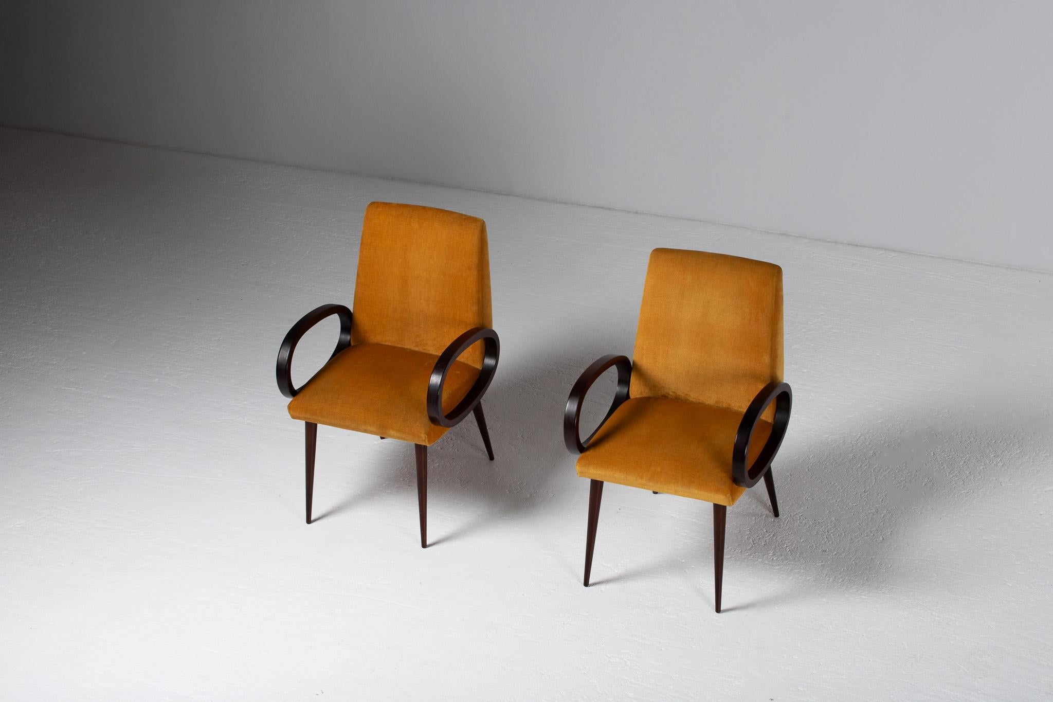 Mid-Century Modern Pair of Armchairs with Loop Arms, Italy, 1950s For Sale