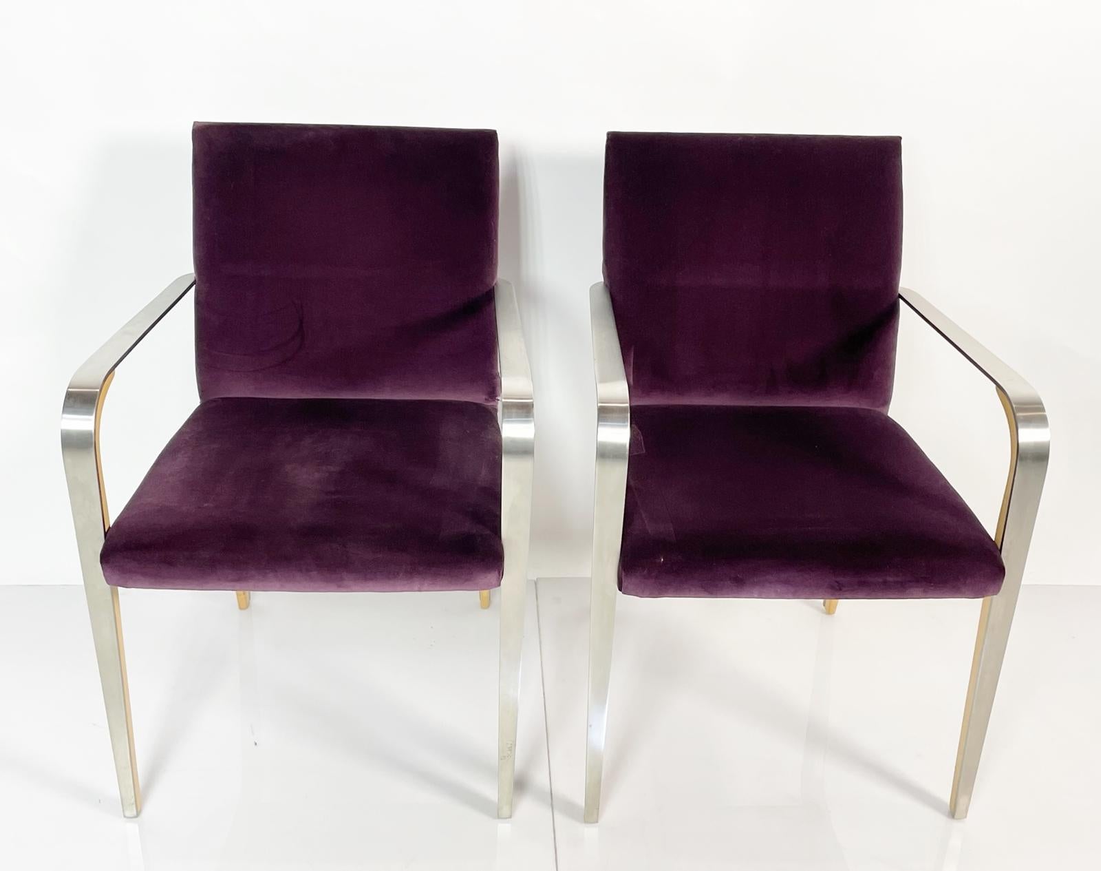 Introducing the perfect addition to any stylish living space - the Pair of Armchairs with Metal & Wood Frames by Bernhardt. These stunning chairs feature a sleek and modern design, with a metal frame on each side and beautiful wooden arms for added