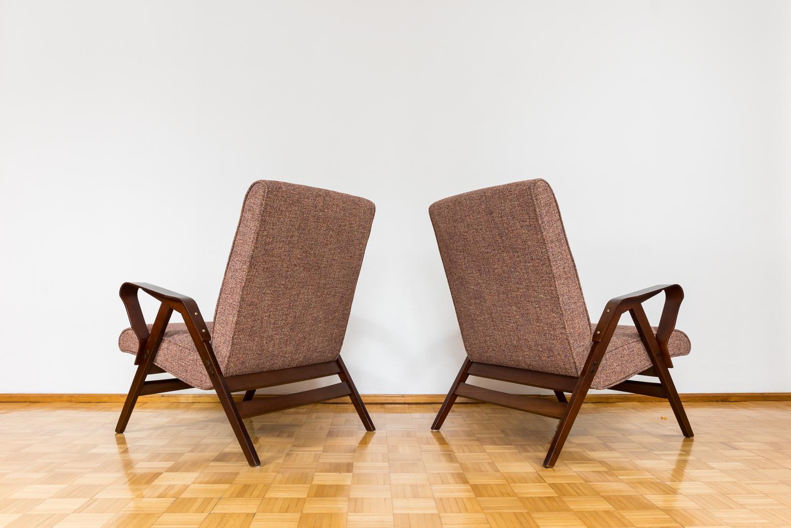  Pair of armchairs with ottoman by František Jirák for Tatra Nabytok 1960's XXL  2