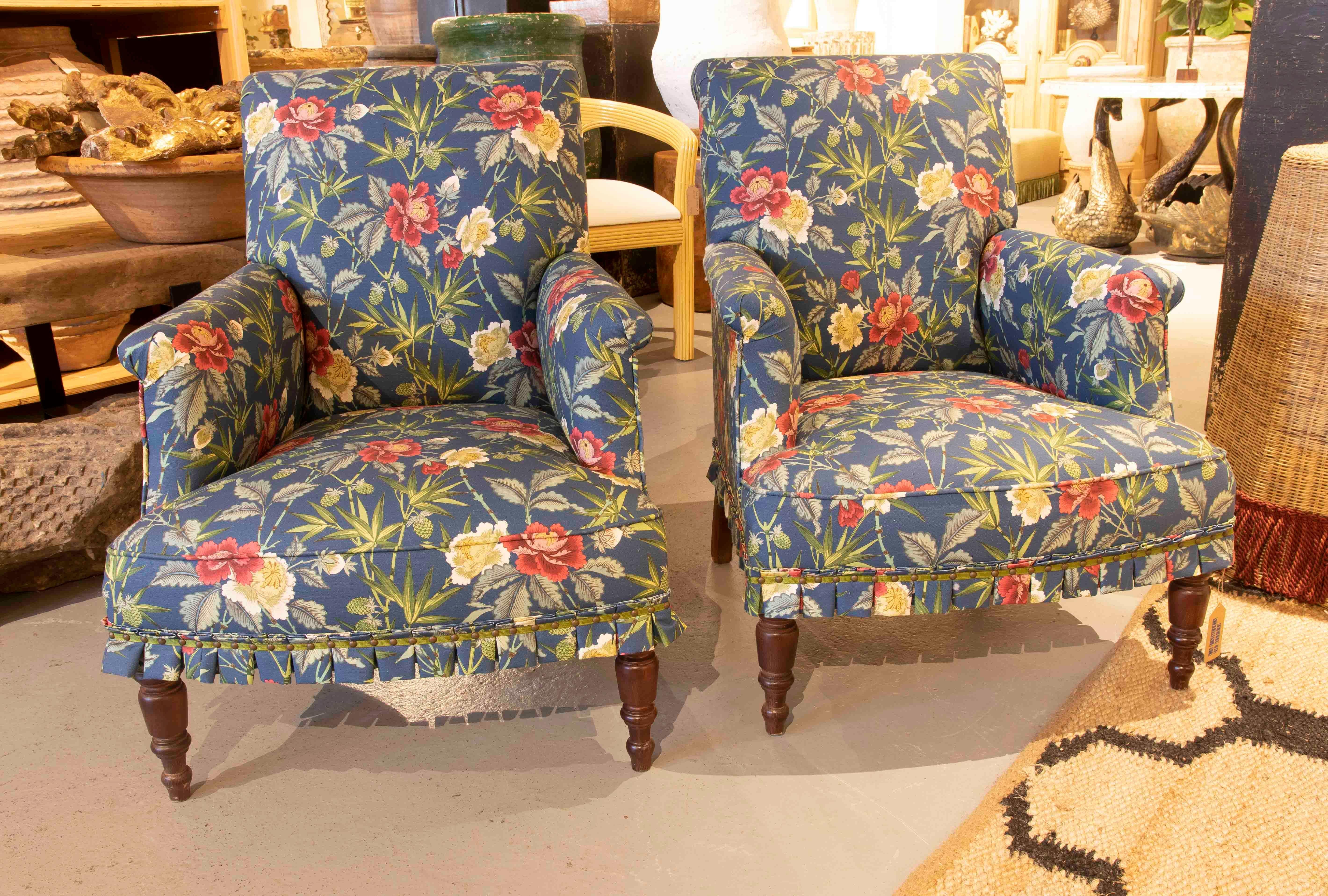 Pair of Armchairs with Wooden Frame and Newly Upholstered with Floral Fabrics  1