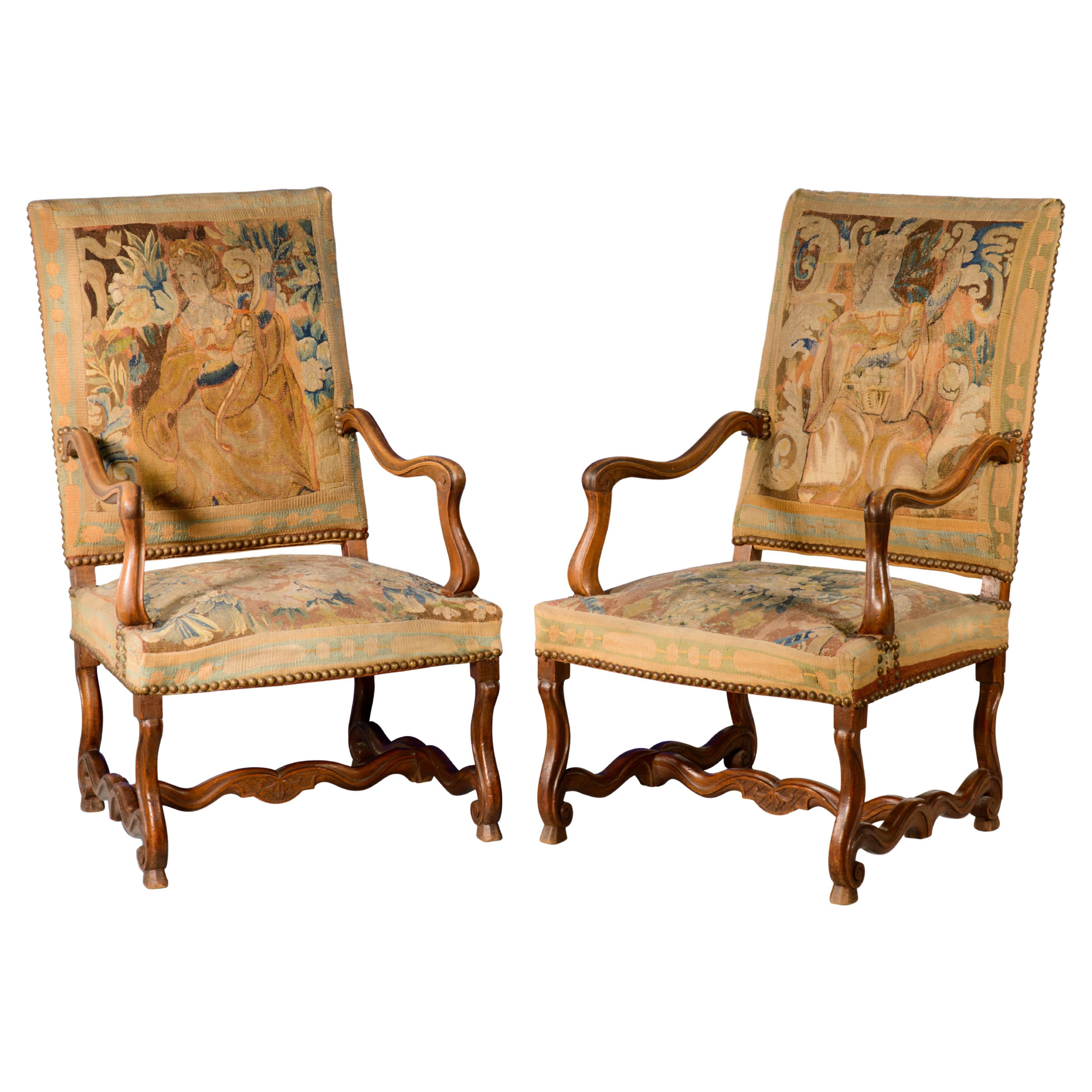 Pair of armchairs. Wood, textile. 18th century.