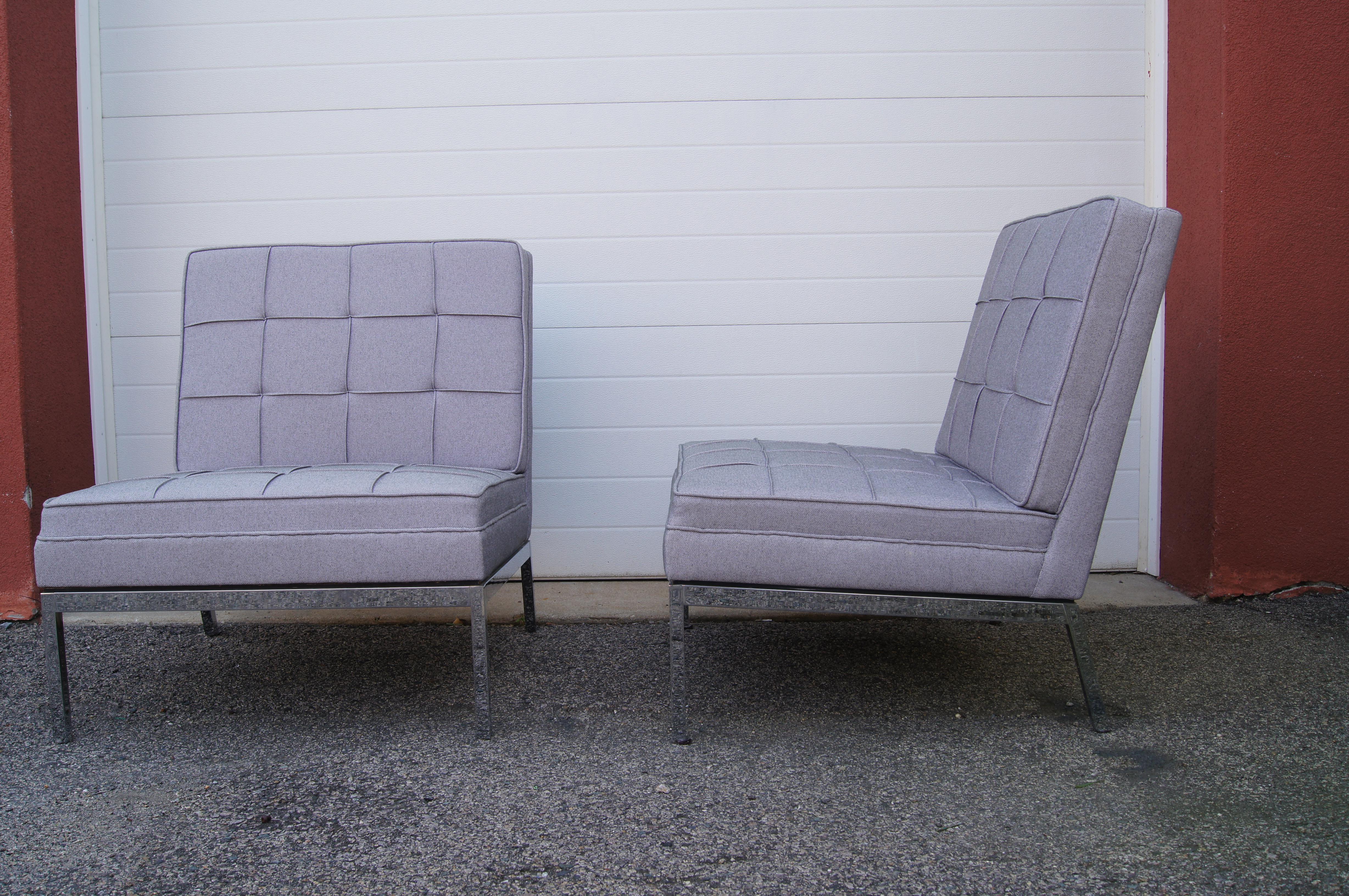 Upholstery Pair of Armless Lounge Chairs by Florence Knoll for Knoll For Sale