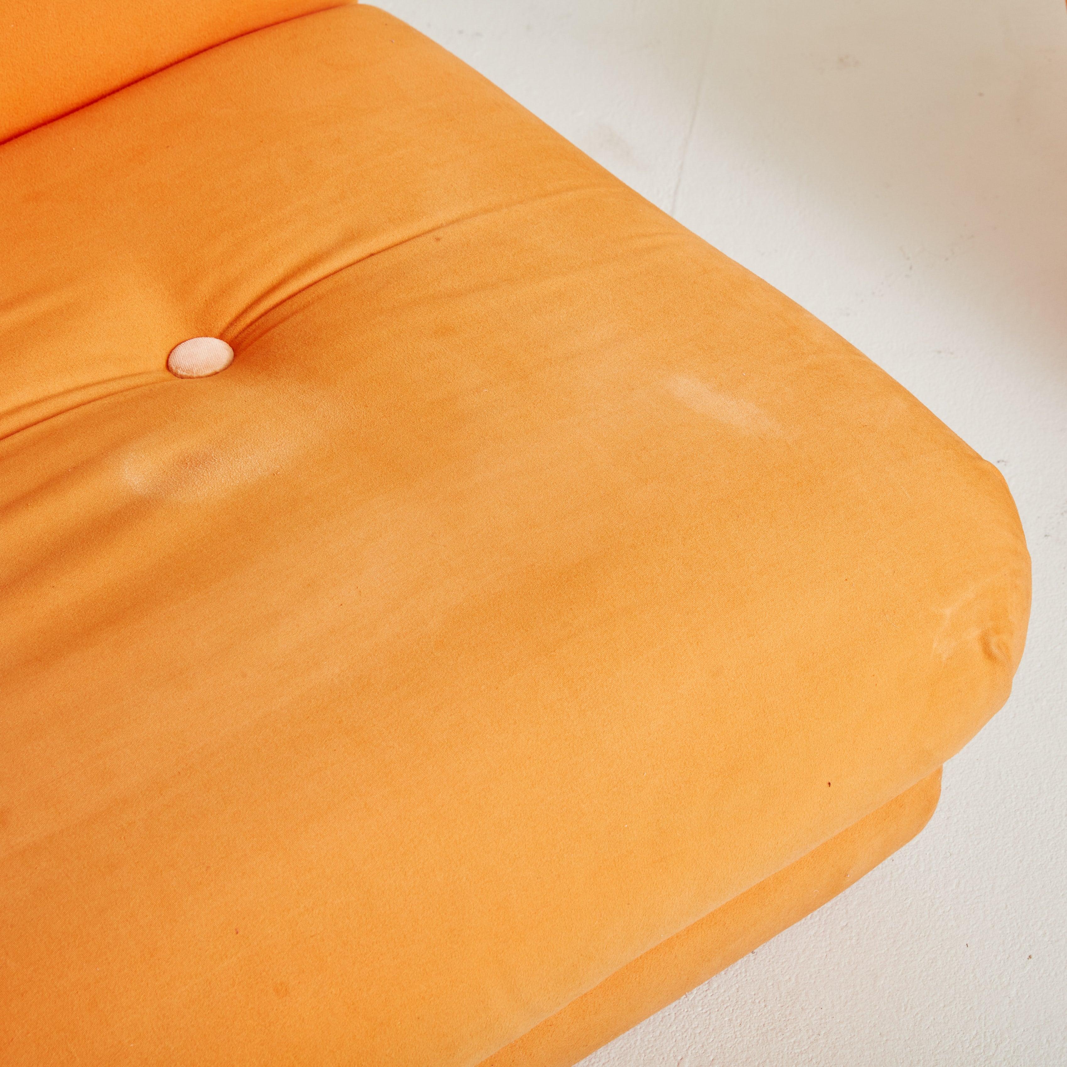 Pair of Armless Lounge Chairs in Original Orange Fabric, Italy 1970s 2