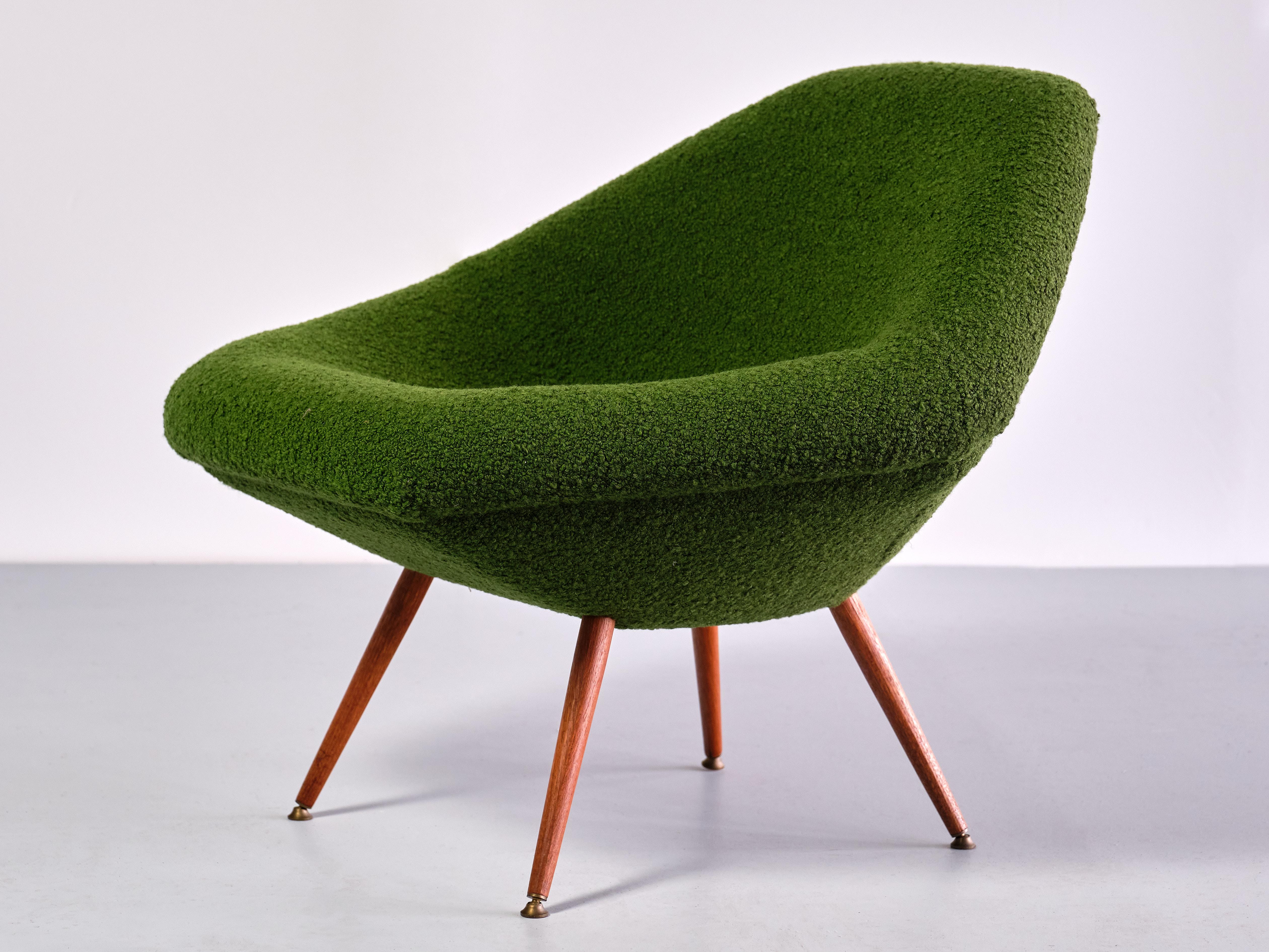 Pair of Arne Dahlén Lounge Chairs in Green Bouclé and Teak, Sweden, 1960s For Sale 4