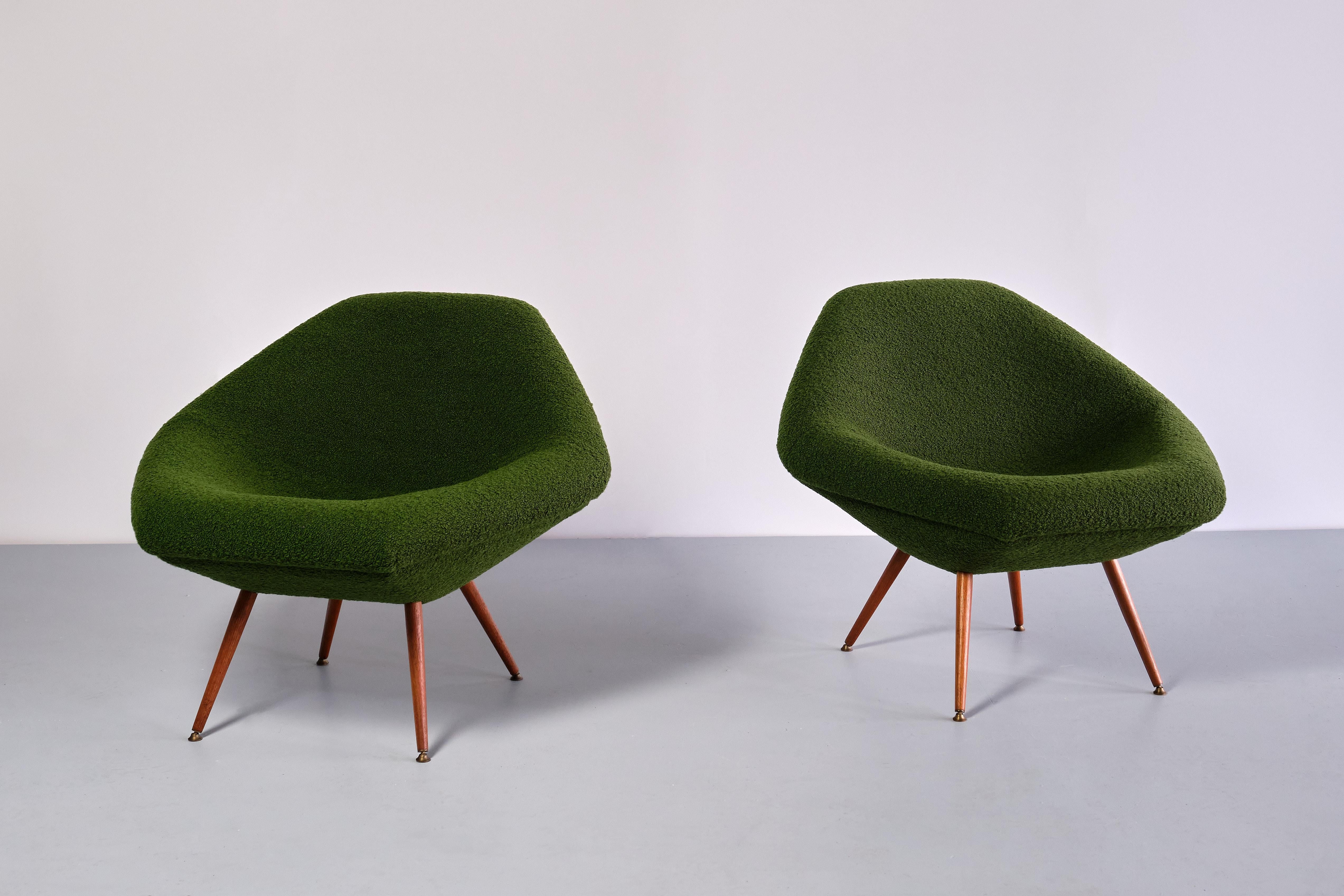 Swedish Pair of Arne Dahlén Lounge Chairs in Green Bouclé and Teak, Sweden, 1960s For Sale