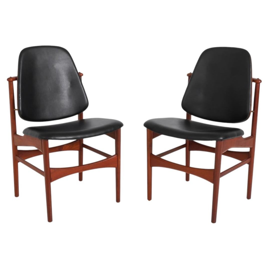 Pair Of Arne Hovmand-Olsen Model 75 Teak Dining Chairs for Onsild Møbelfabrik