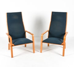 Pair of  Arne Jacobsen for Fritz Hansen Catherine Chairs in Beechwood