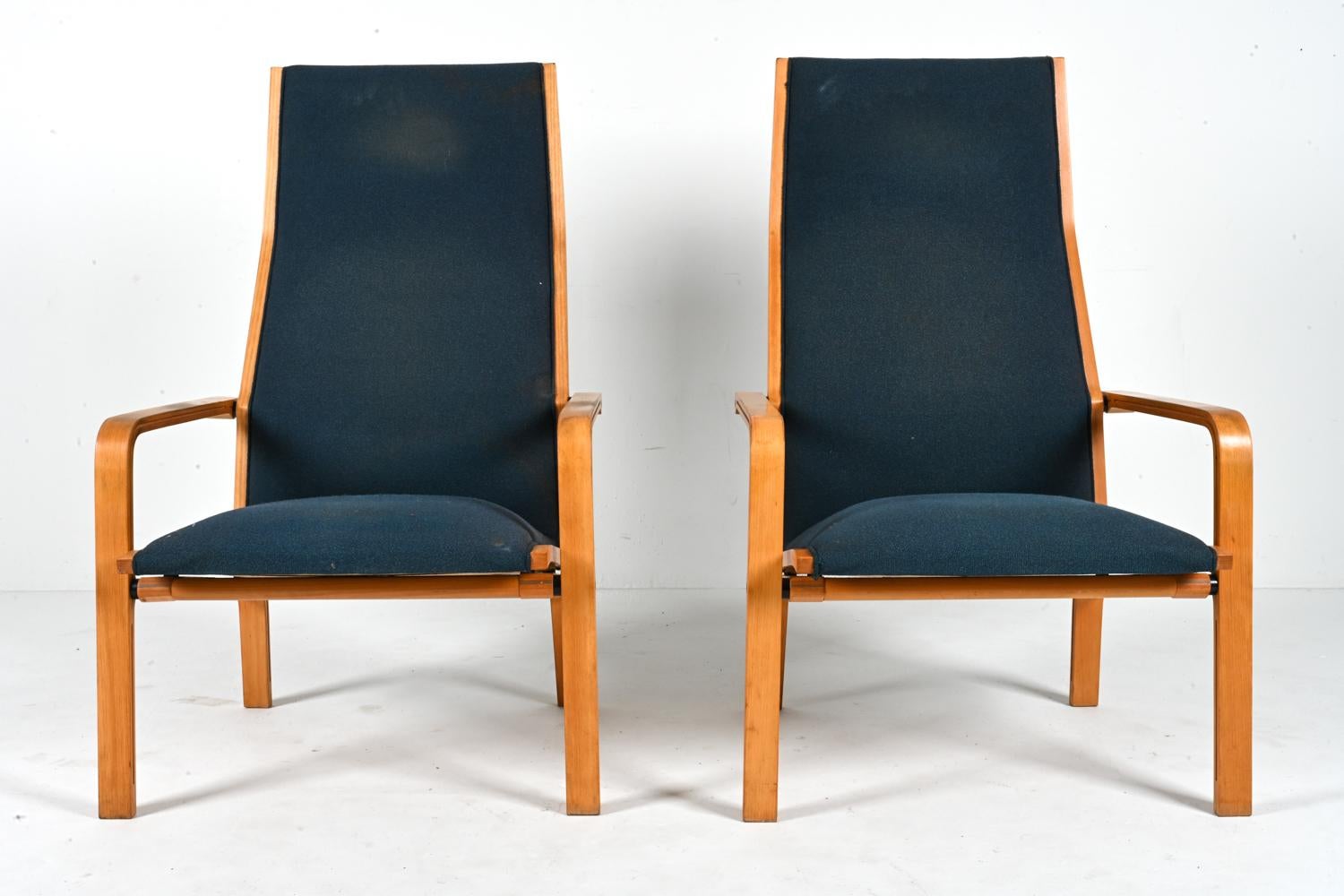 Paar von  Catherine-Stühle aus Buchenholz, Arne Jacobsen für Fritz Hansen im Zustand „Gut“ im Angebot in Norwalk, CT