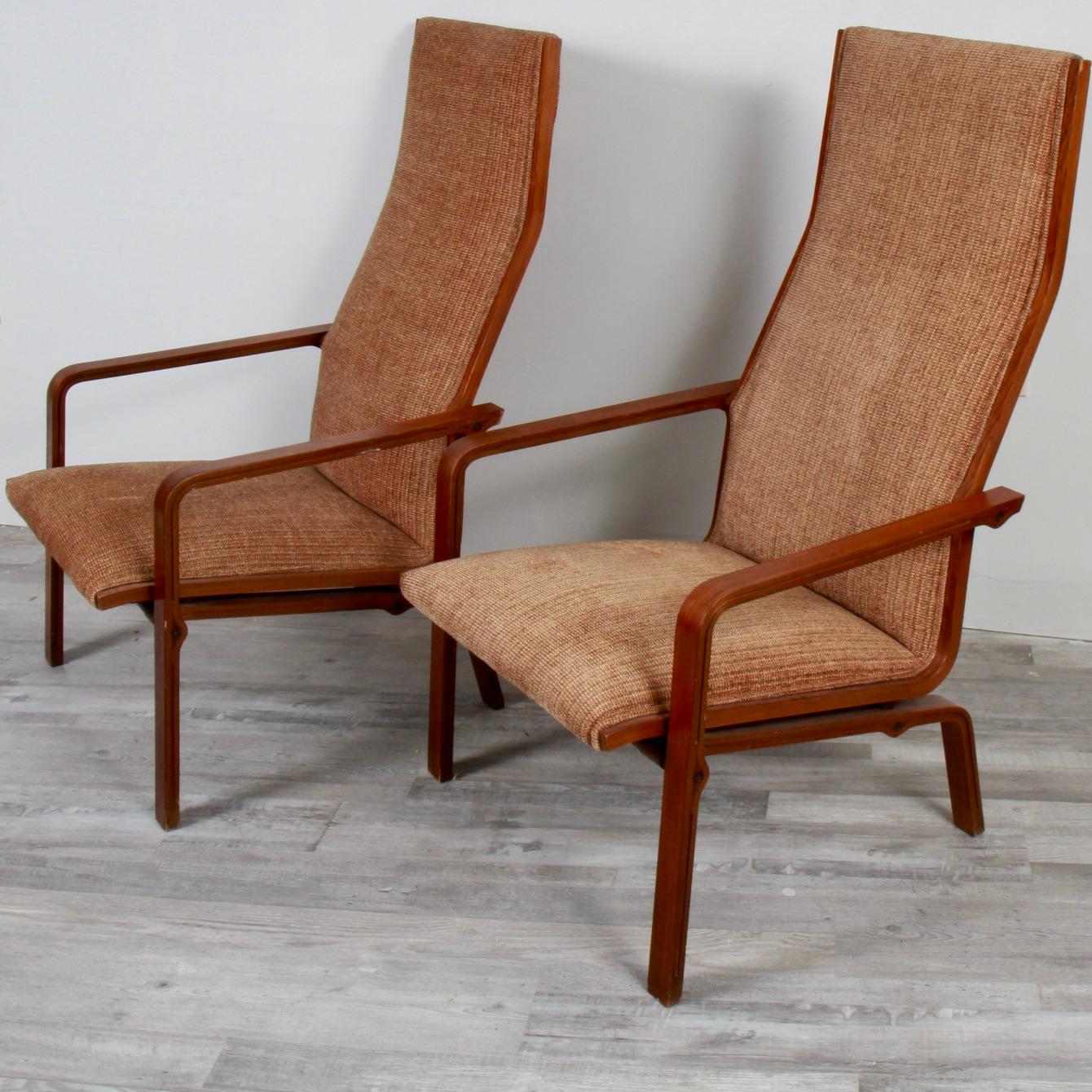 Pair of Arne Jacobsen for Fritz Hansen St. Catherine Chairs For Sale 7