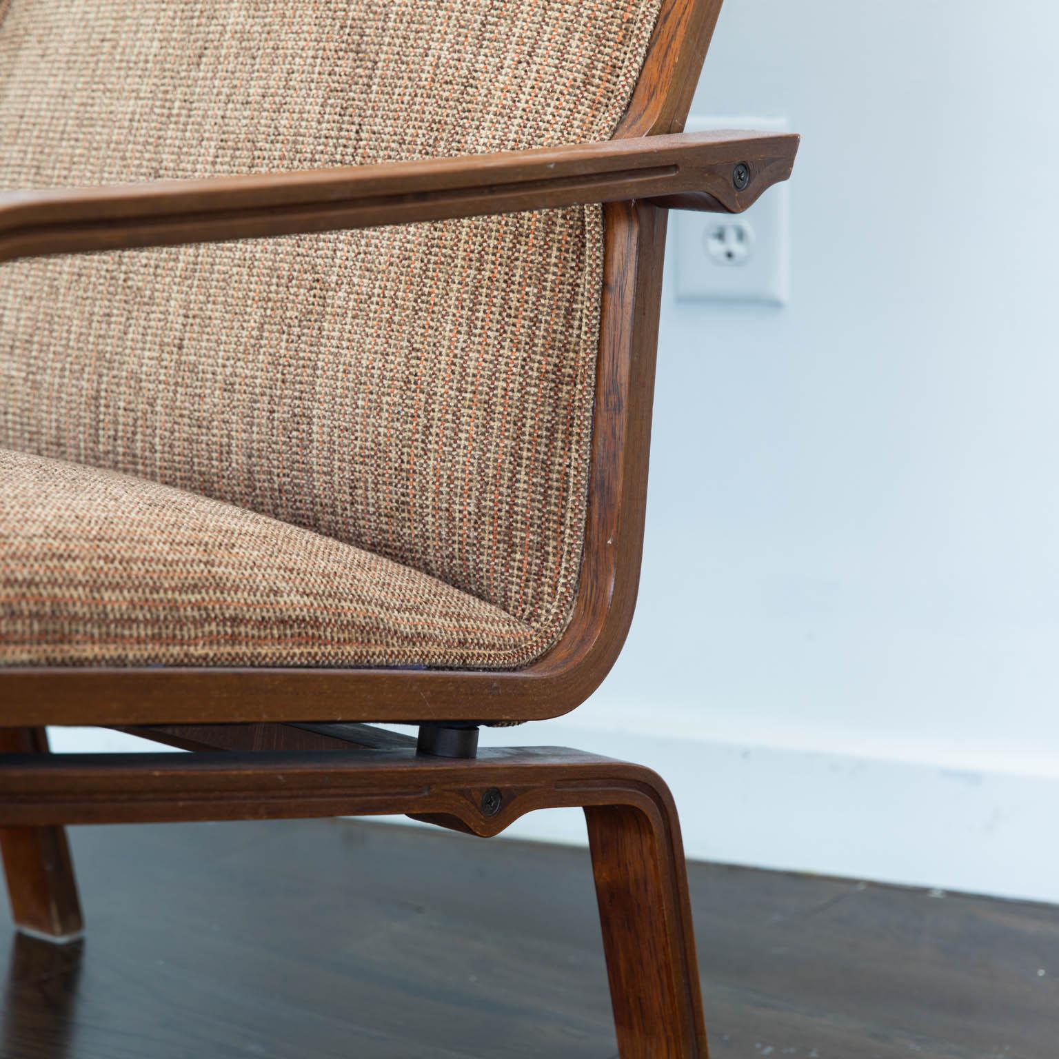 Mid-Century Modern Pair of Arne Jacobsen for Fritz Hansen St. Catherine Chairs For Sale