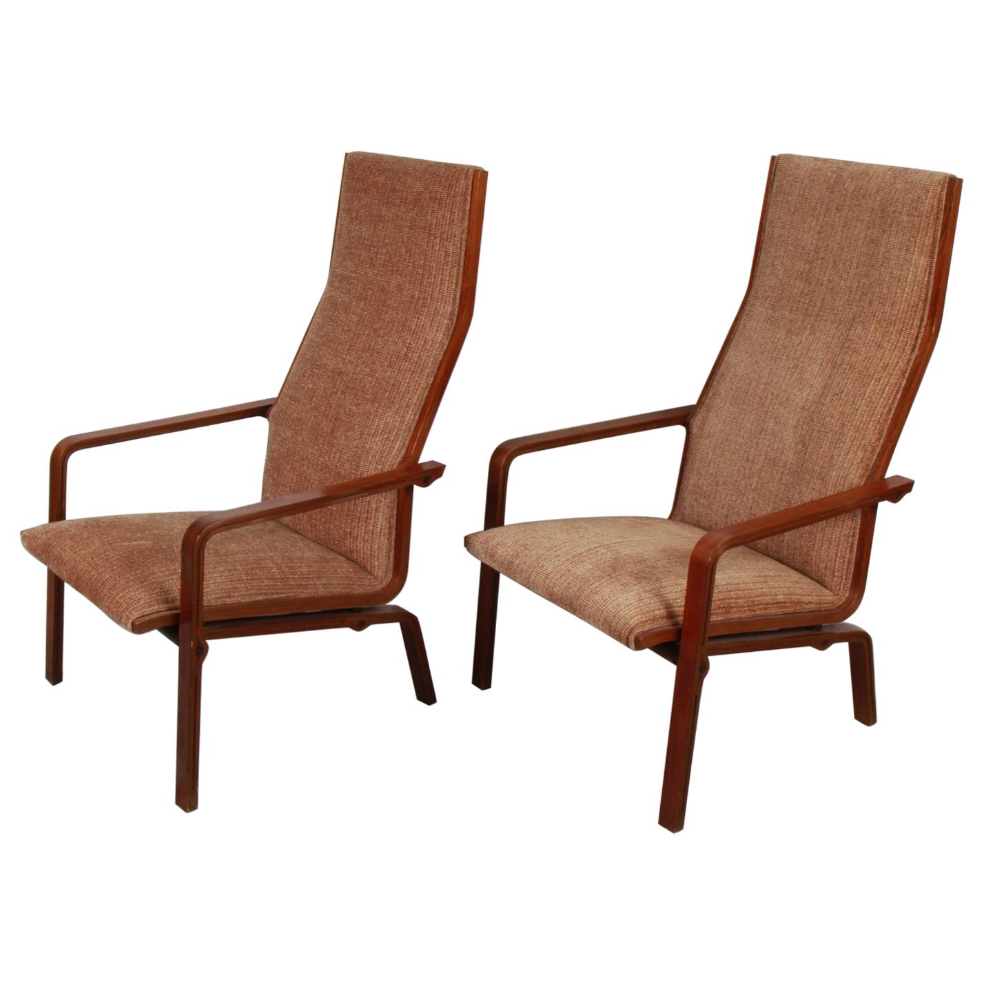 Pair of Arne Jacobsen for Fritz Hansen St. Catherine Chairs For Sale