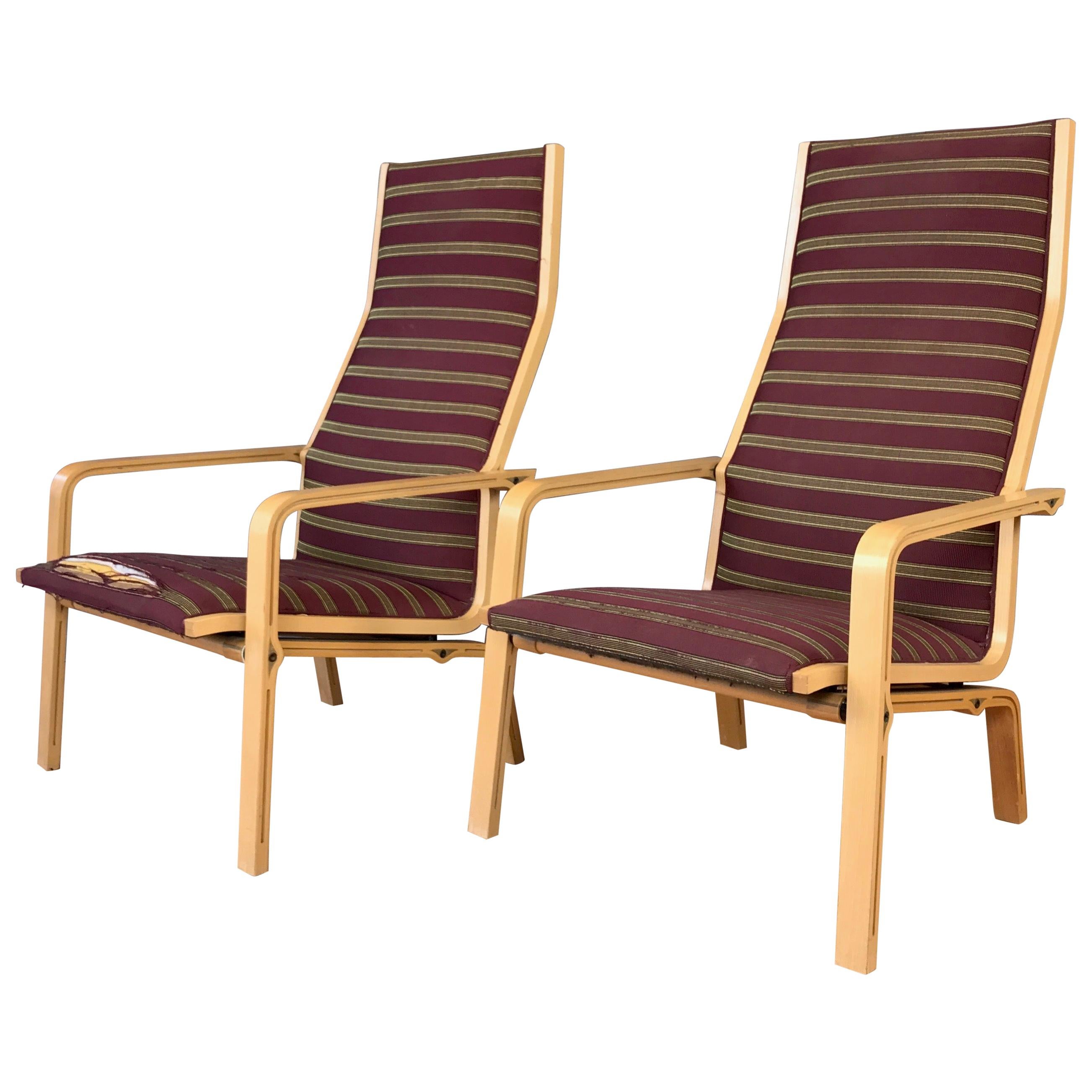 Pair of Arne Jacobsen for Fritz Hansen St Catherine’s Lounge Chairs