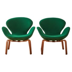 Pair of Arne Jacobsen 'Swan' Chairs ' Model No. 4325