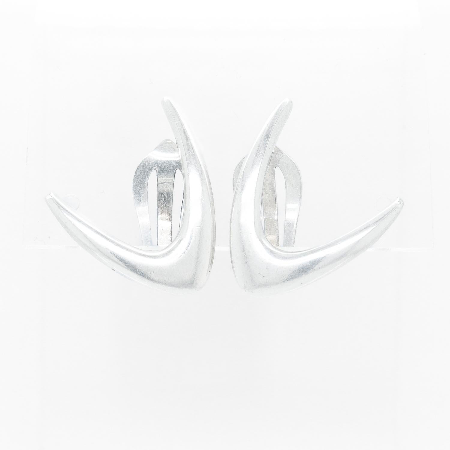 Women's Pair of Arne Johansen Danish Modern Sterling Silver Boomerang Form Clip Earrings For Sale