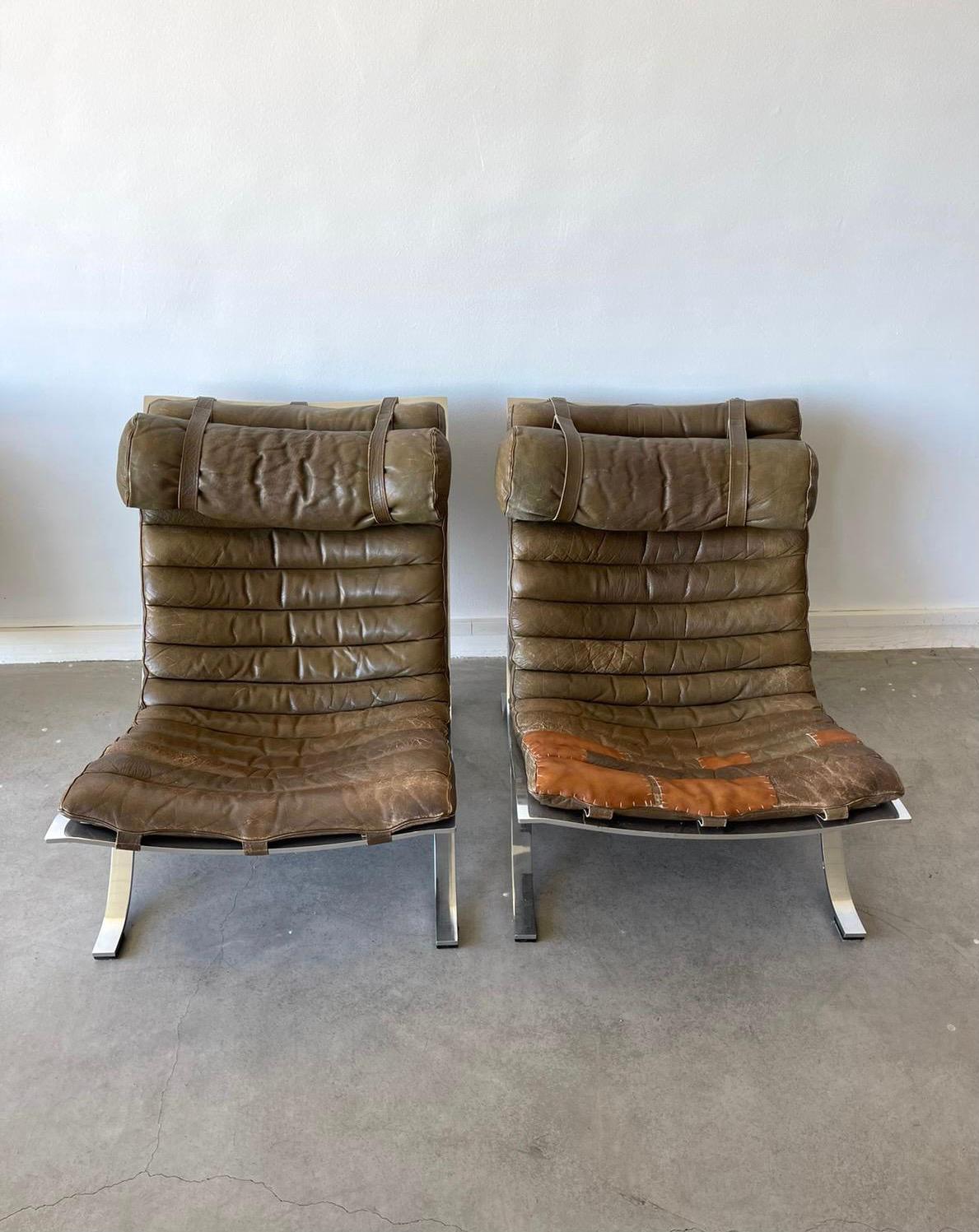 Mid-Century Modern Pair of Arne Norell Brown Leather and Steel Ari Lounge Chairs For Sale